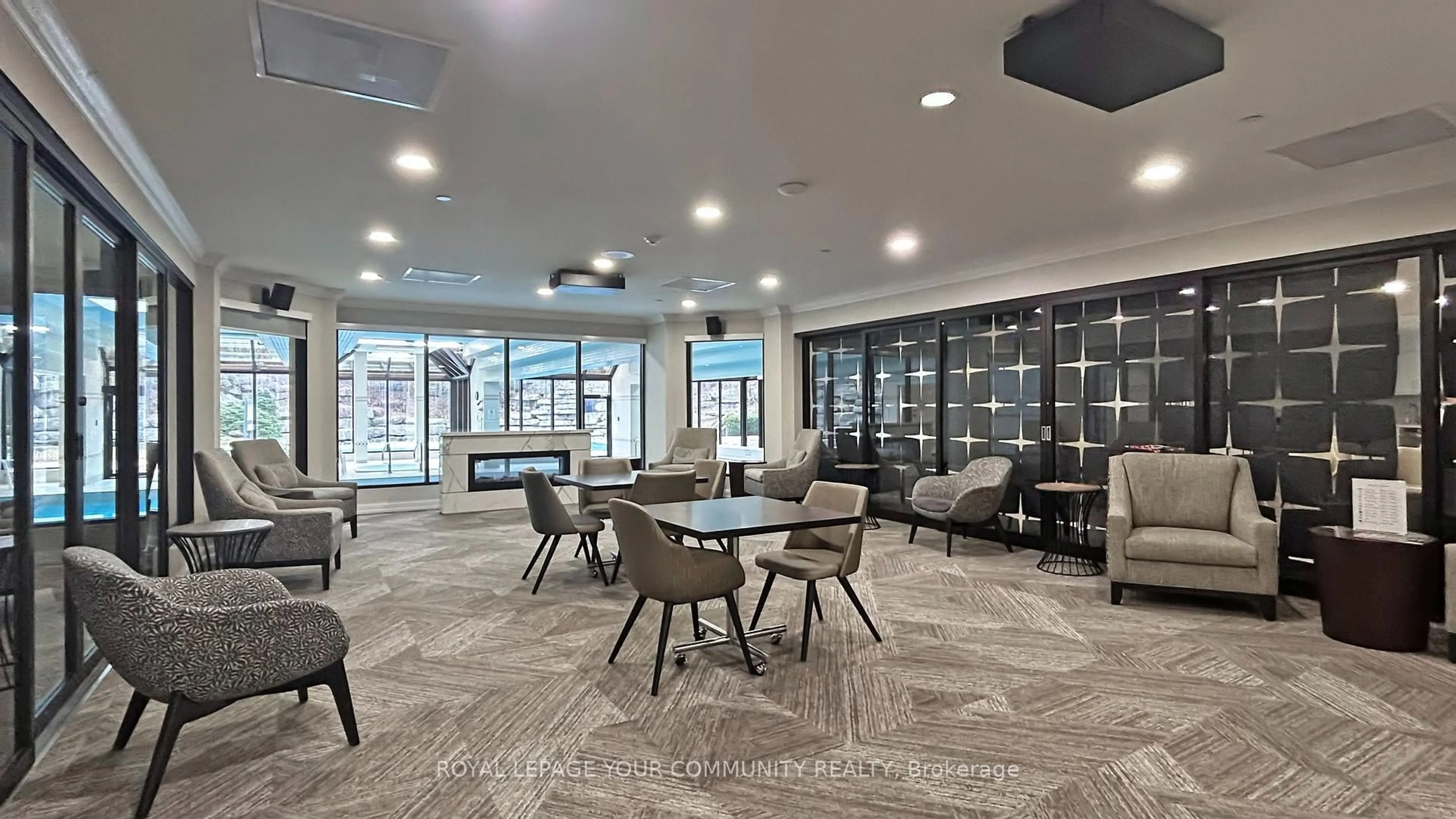 Lobby for 32 Clarissa Dr #328, Richmond Hill Ontario L4C 9R7