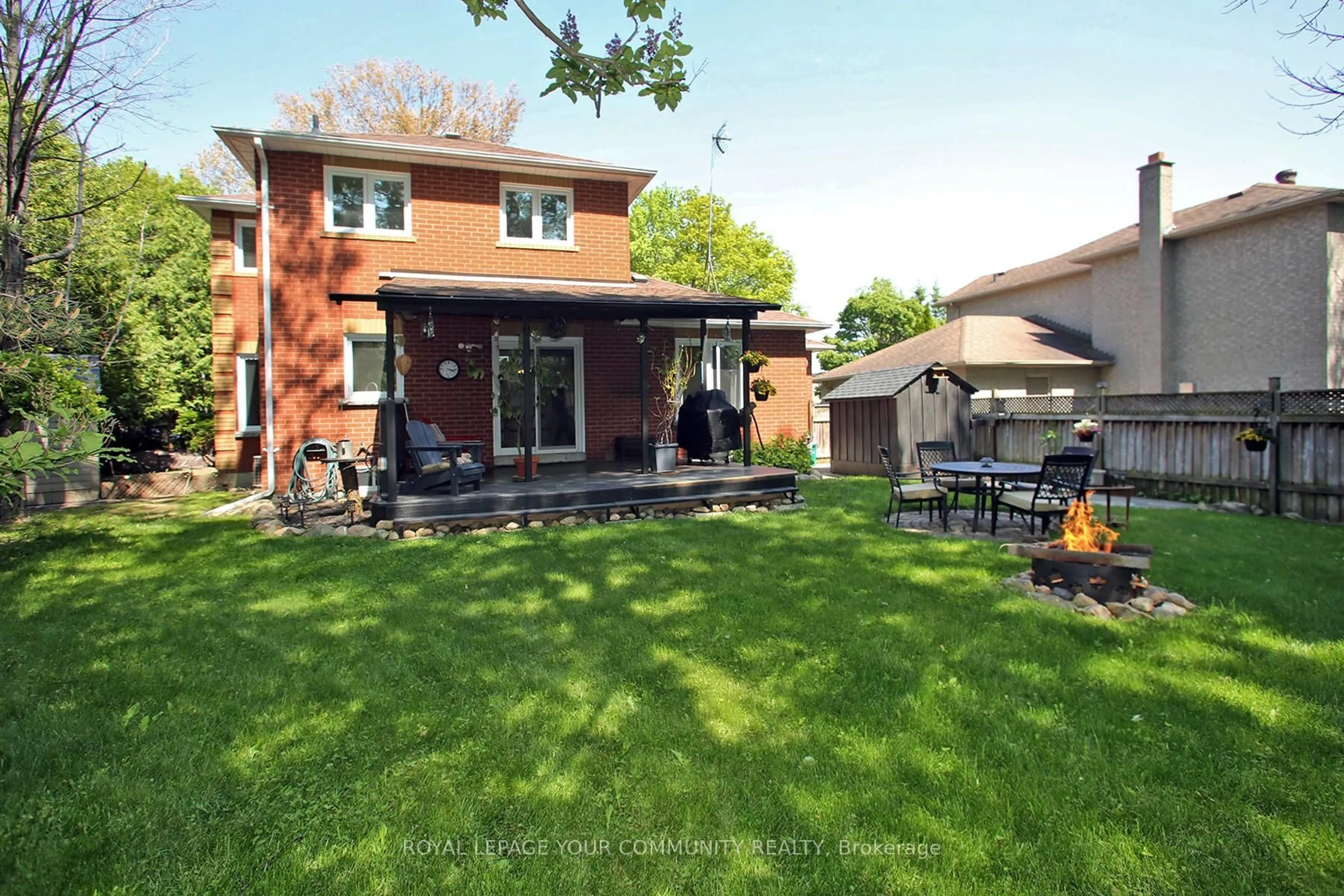 Unknown for 42 Willowbank Ave, Richmond Hill Ontario L4E 3B2