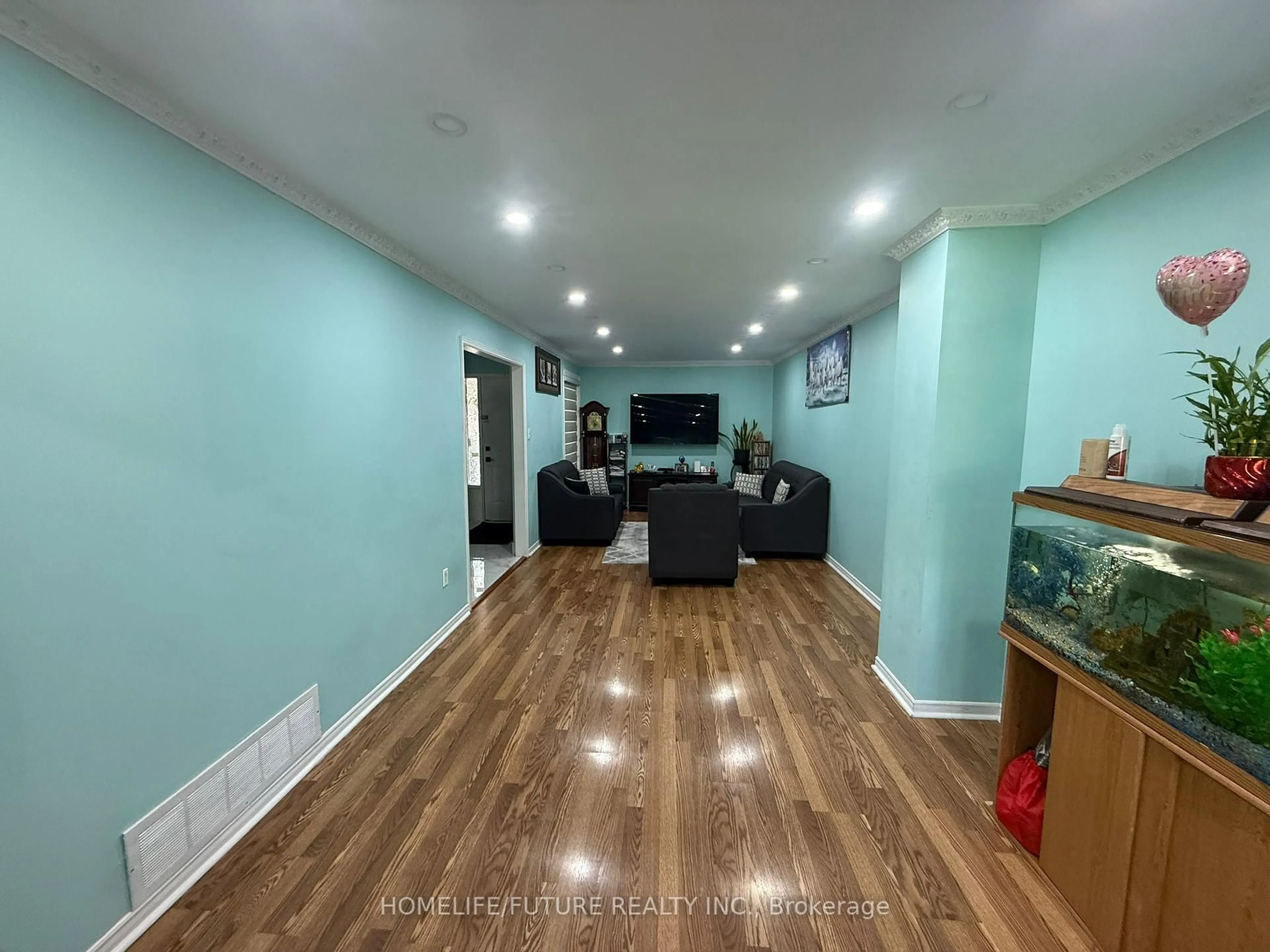 A pic of a room for 85 Stather Cres, Markham Ontario L3S 2X5