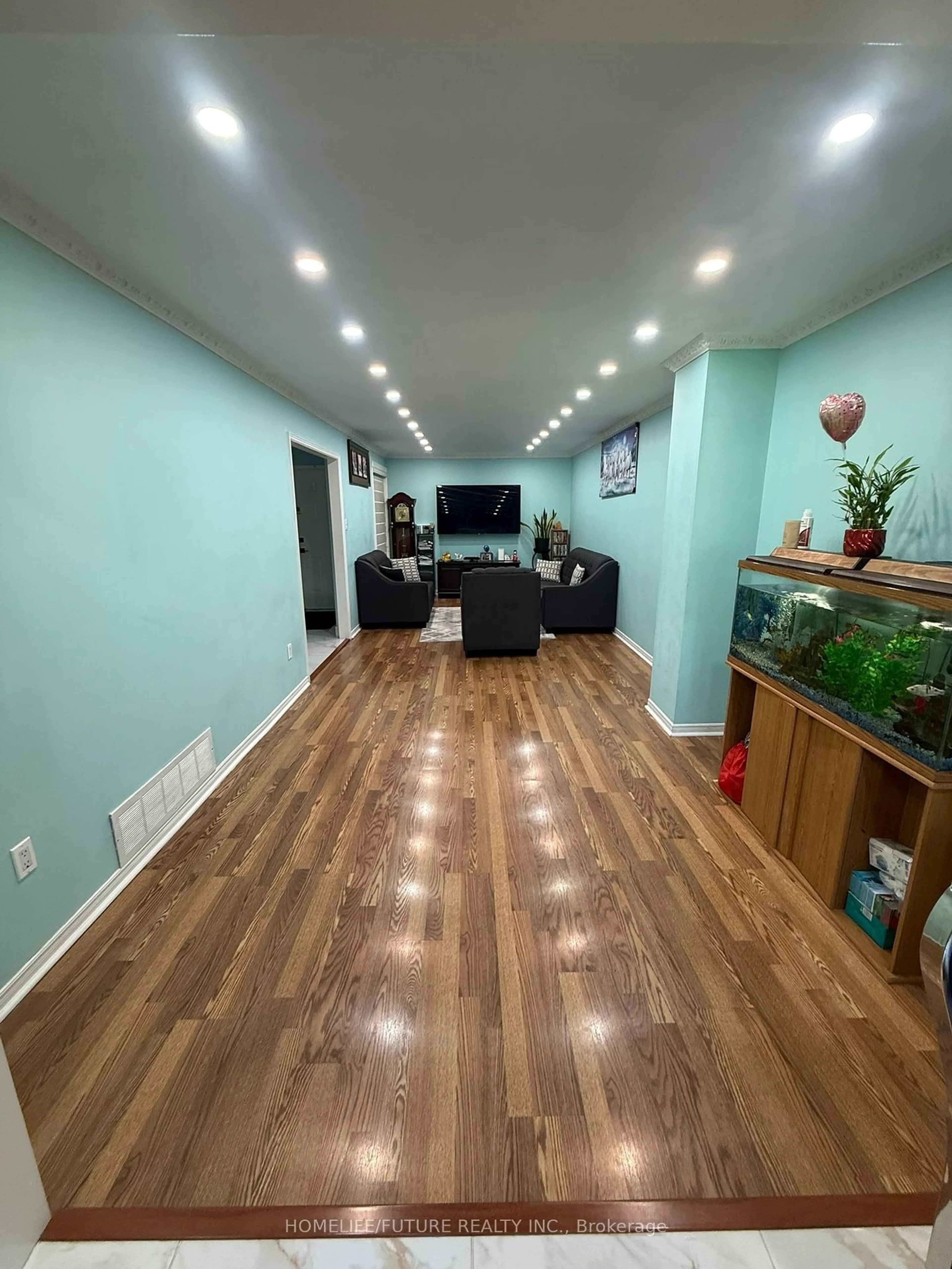 A pic of a room for 85 Stather Cres, Markham Ontario L3S 2X5