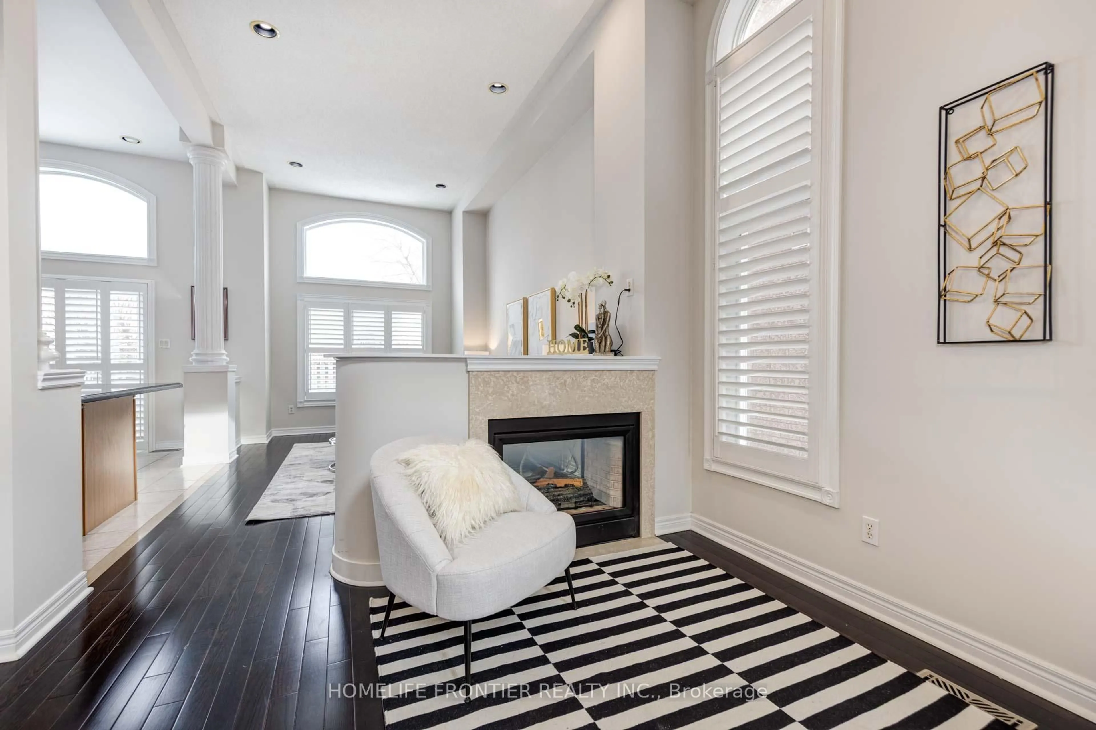 Indoor entryway for 189 Frank Endean Rd, Richmond Hill Ontario L4S 1S4