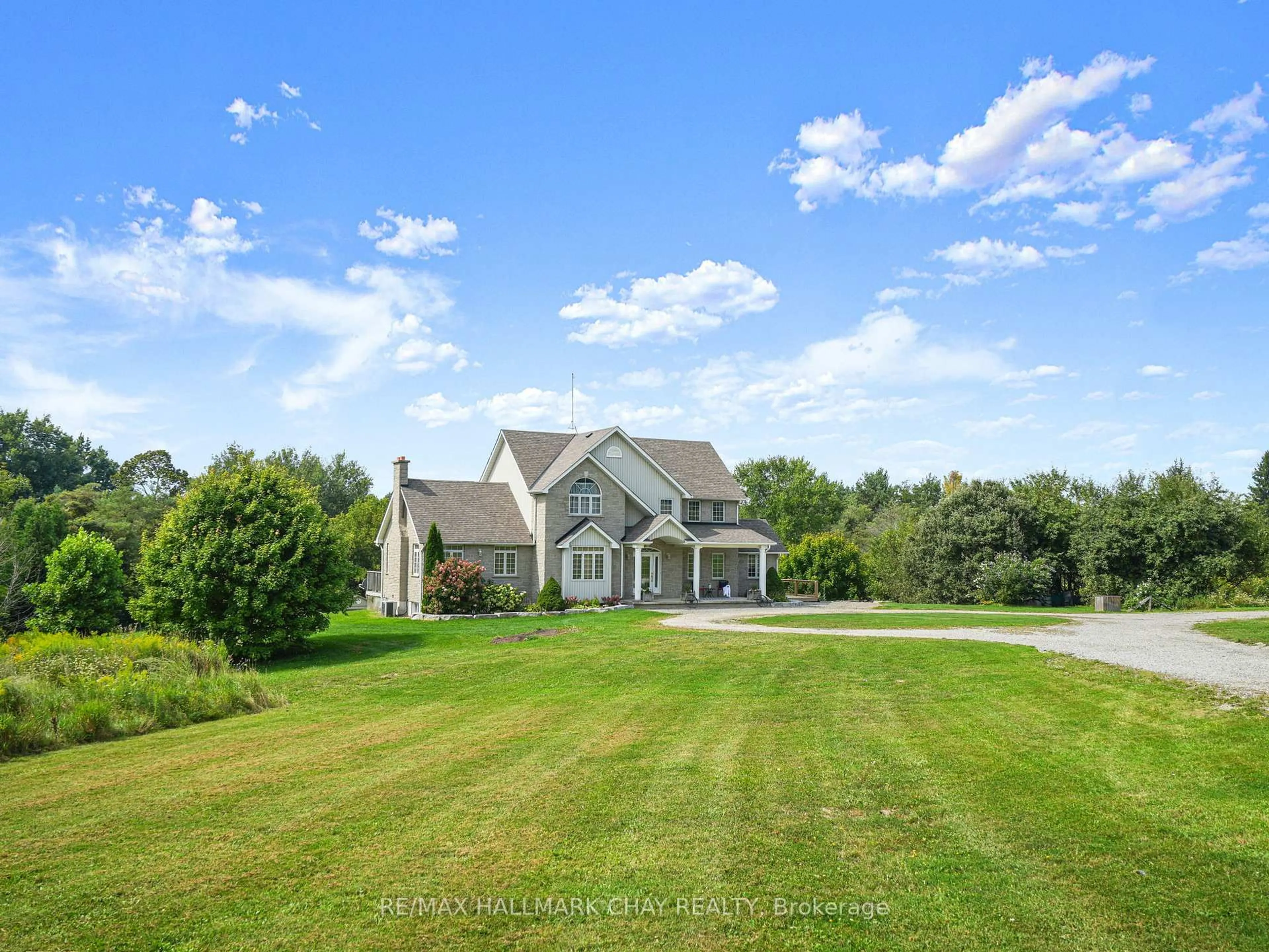 A pic from outside/outdoor area/front of a property/back of a property/a pic from drone, water/lake/river/ocean view for 4146 Concession 7 Rd, Adjala-Tosorontio Ontario L0G 1L0