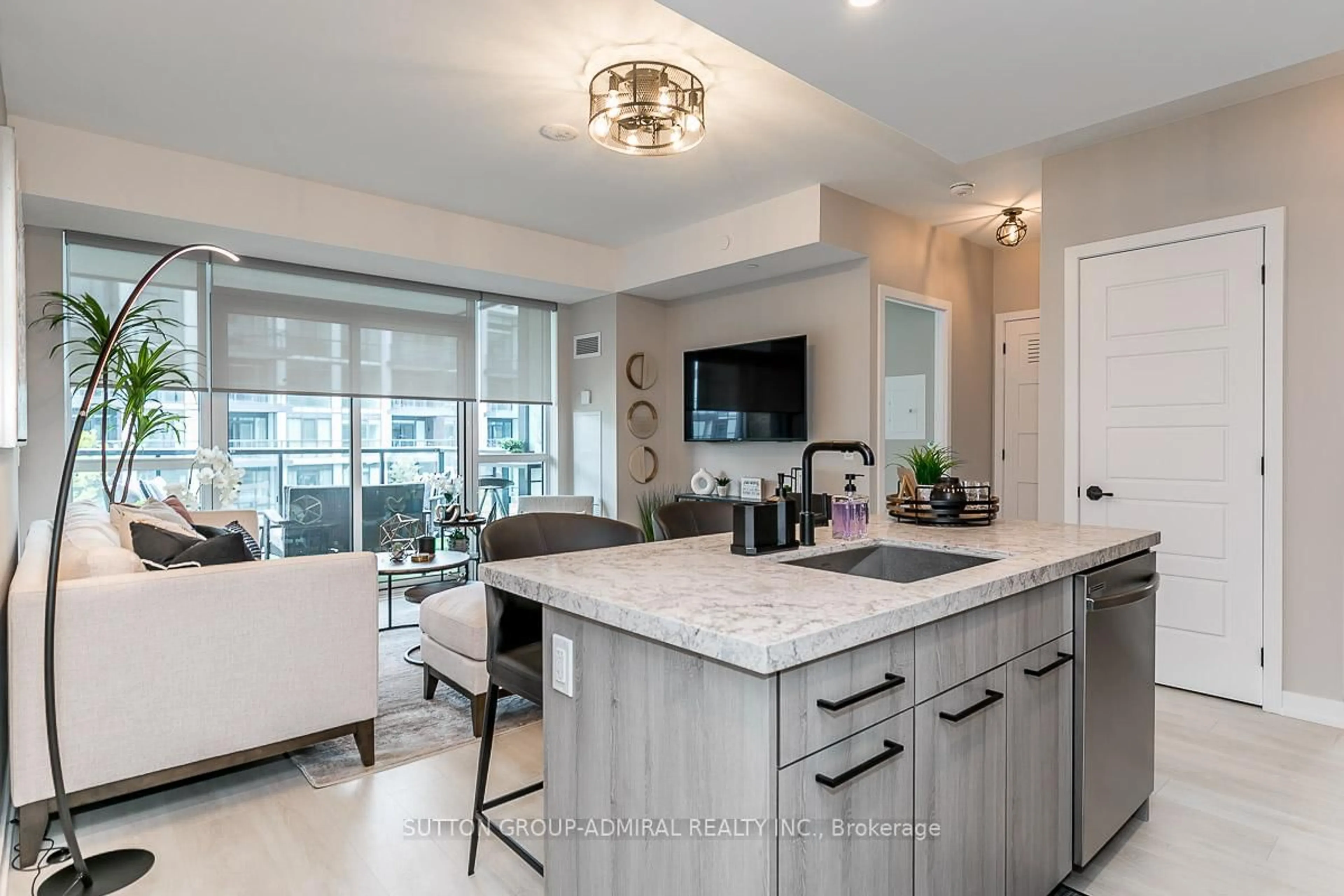 Open concept kitchen, ceramic/tile floor for 415 Sea Ray Ave #221, Innisfil Ontario L9S 0R5