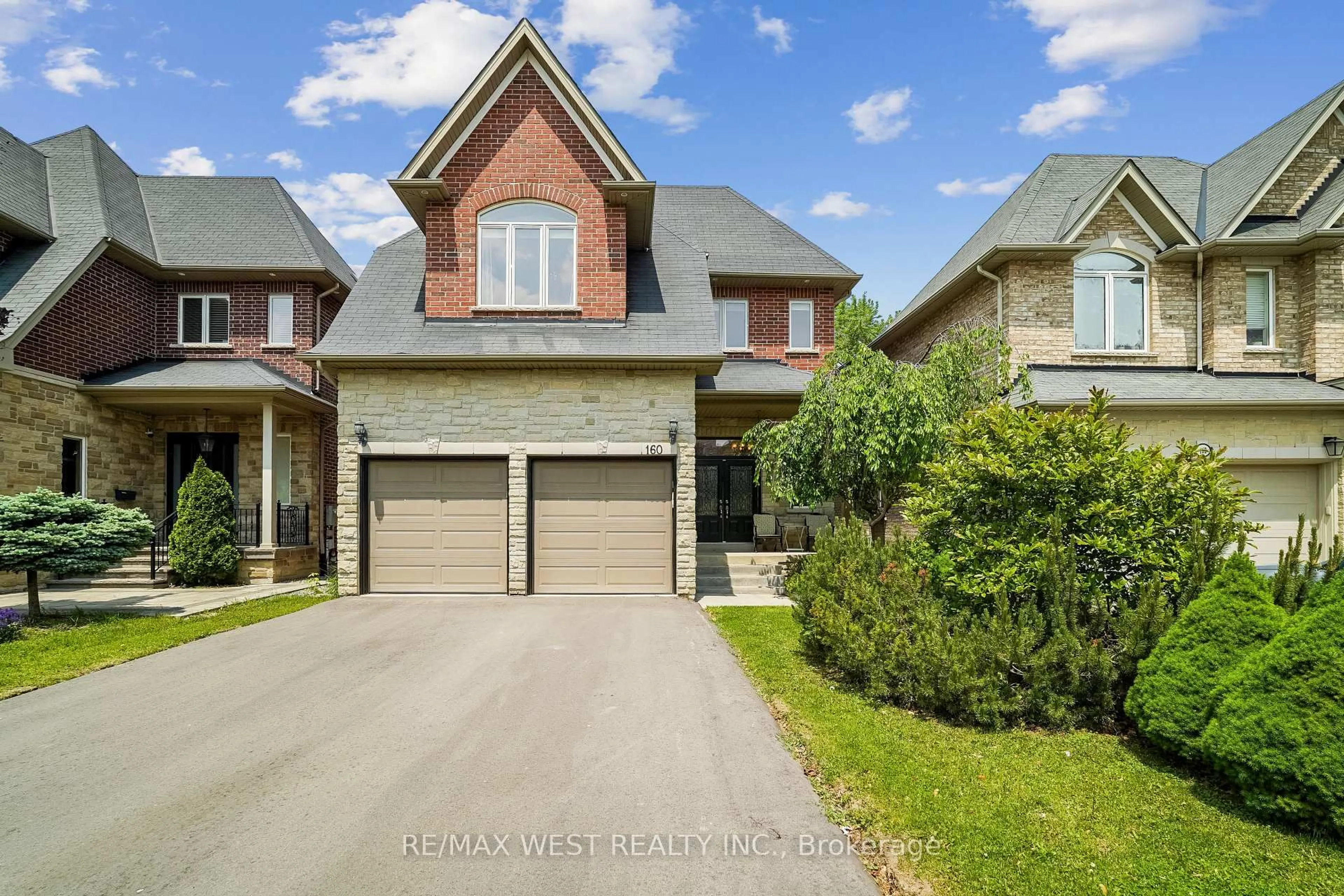 Home with brick exterior material, street for 160 Townsgate Dr, Vaughan Ontario L4J 8J5