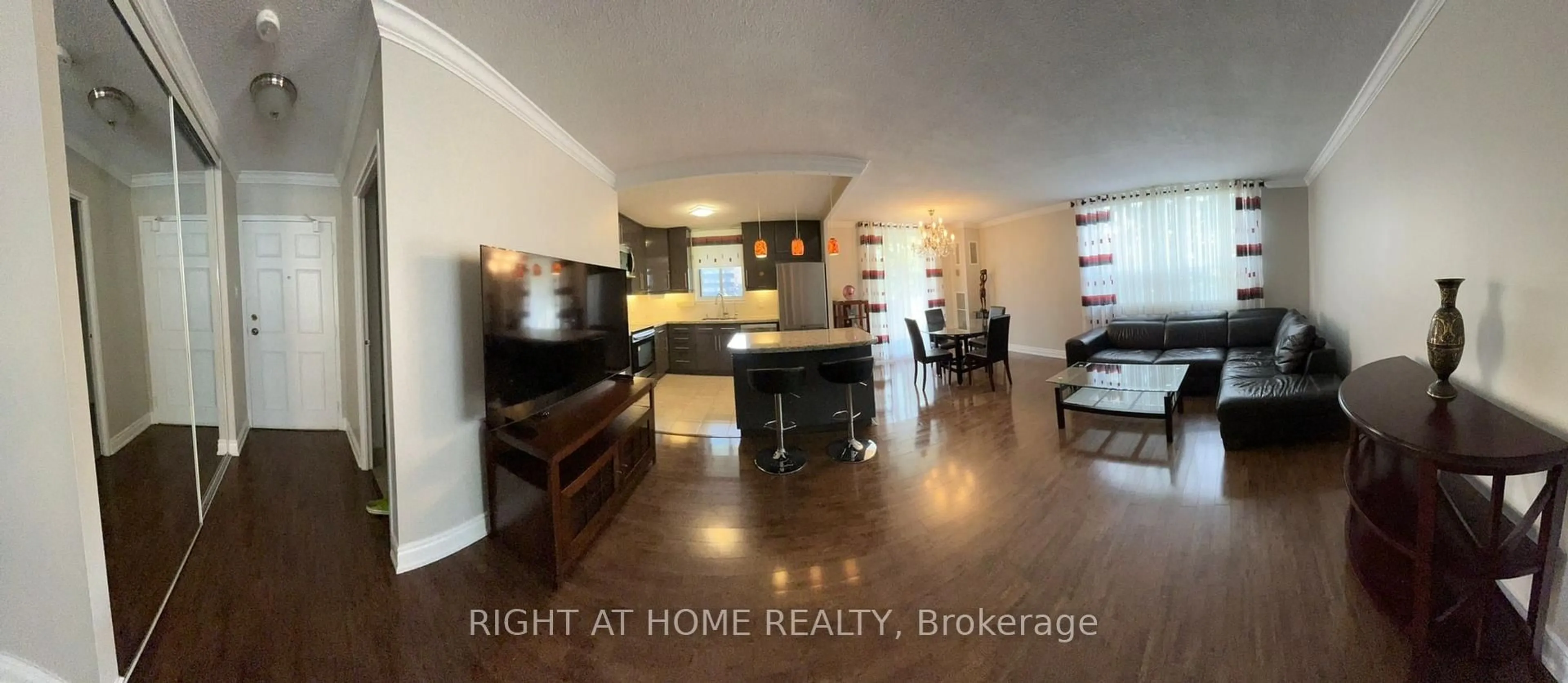 Unknown for 7451 YONGE St #401, Markham Ontario L3T 2B4