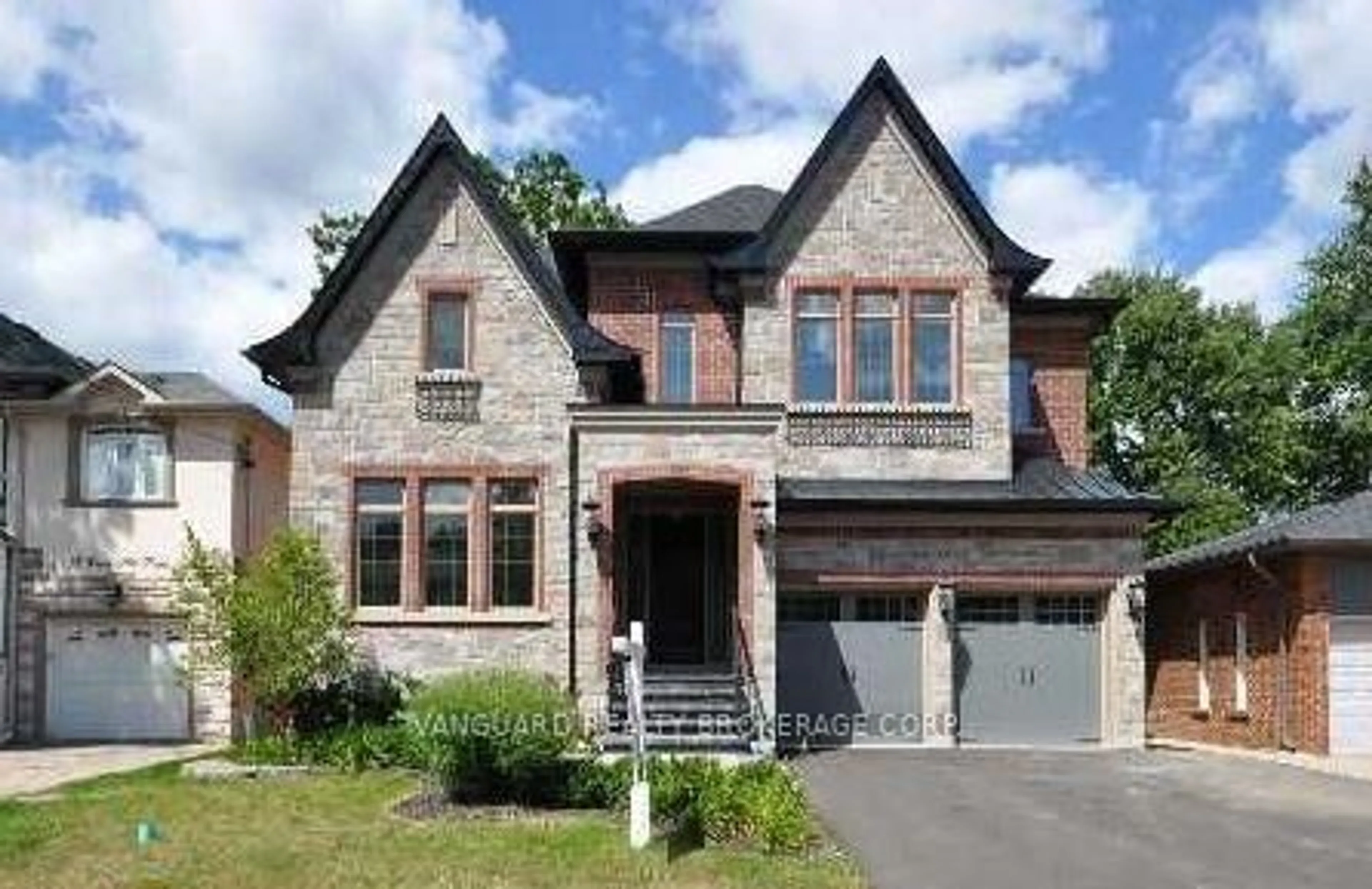 Home with brick exterior material, street for 32 Birch Hill Rd, Vaughan Ontario L4L 1J2