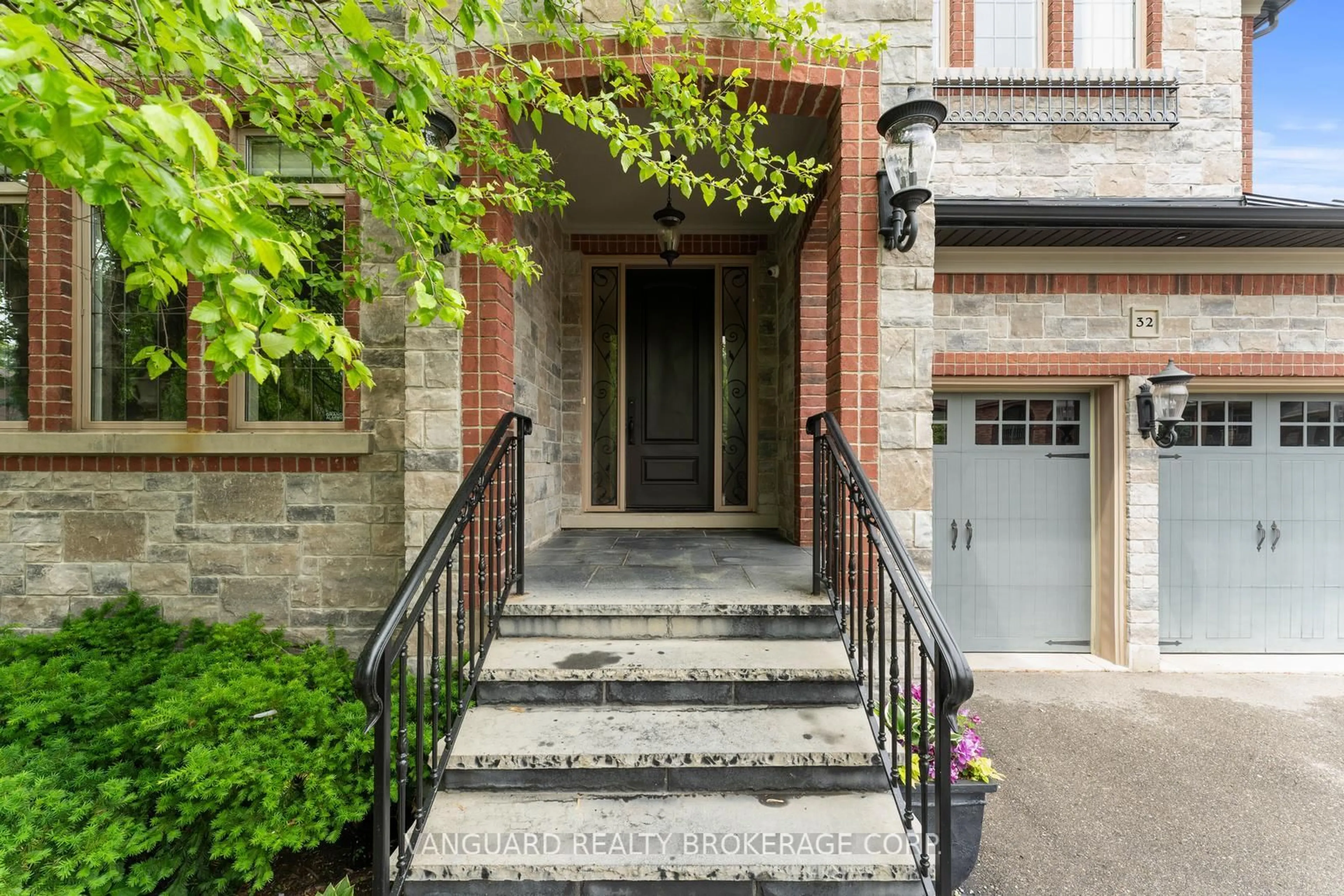 Unknown for 32 Birch Hill Rd, Vaughan Ontario L4L 1J2