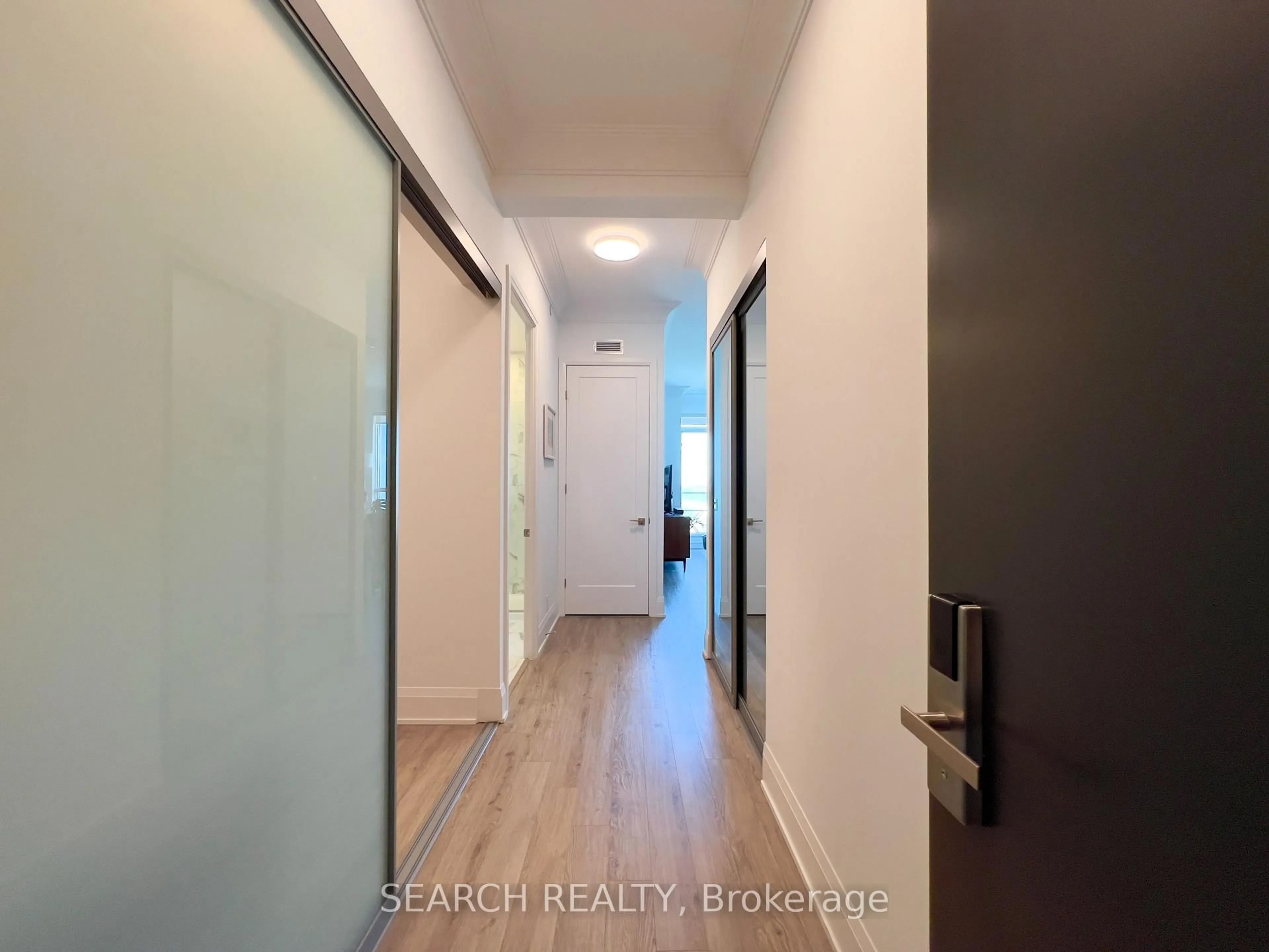 Indoor entryway for 12 Gandhi Lane #3608, Markham Ontario L3T 0G8