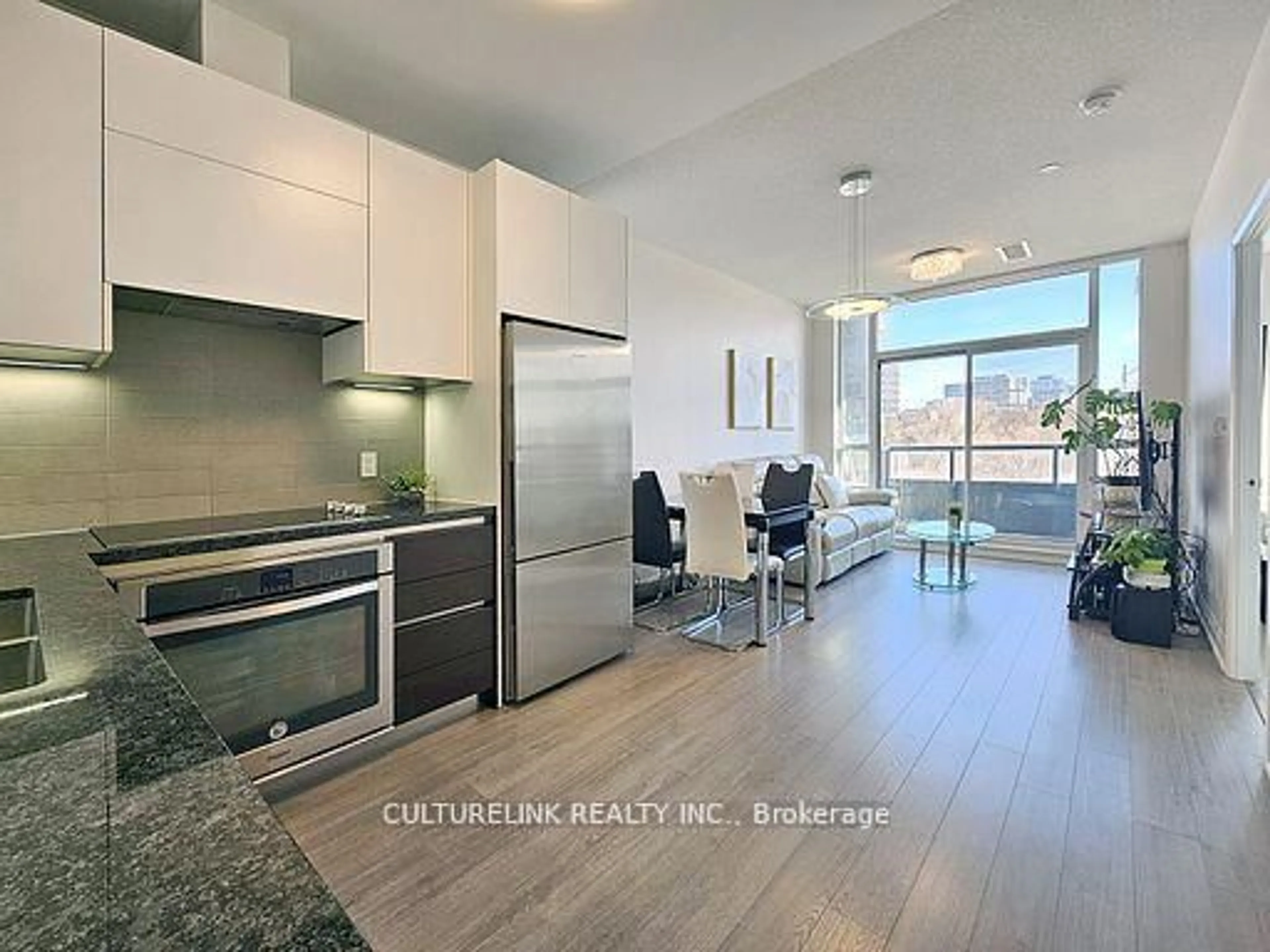 Open concept kitchen, ceramic/tile floor for 15 Water Walk Dr #215, Markham Ontario L6G 0G2
