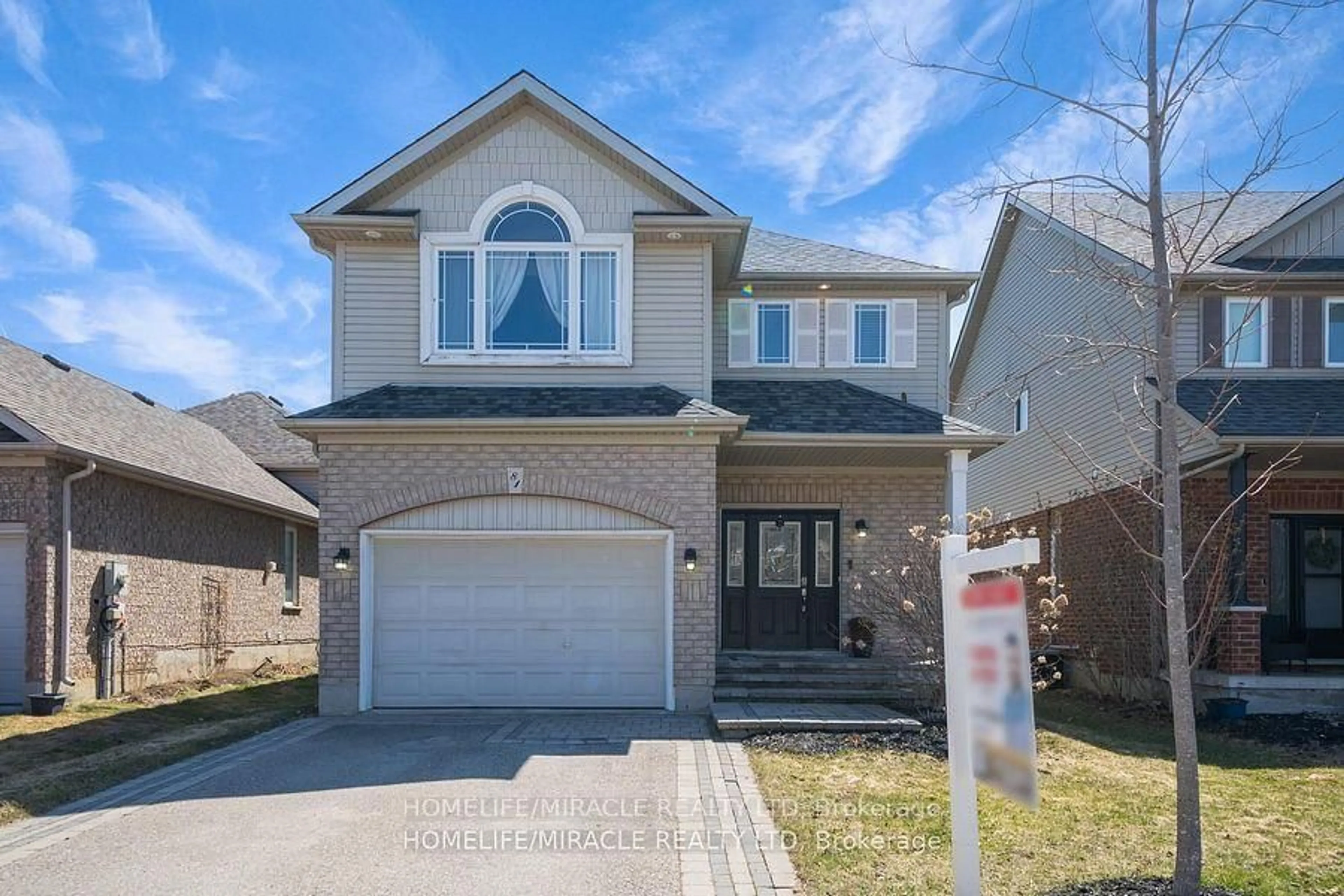 Home with vinyl exterior material, street for 81 Shephard Ave, New Tecumseth Ontario L9R 2G3