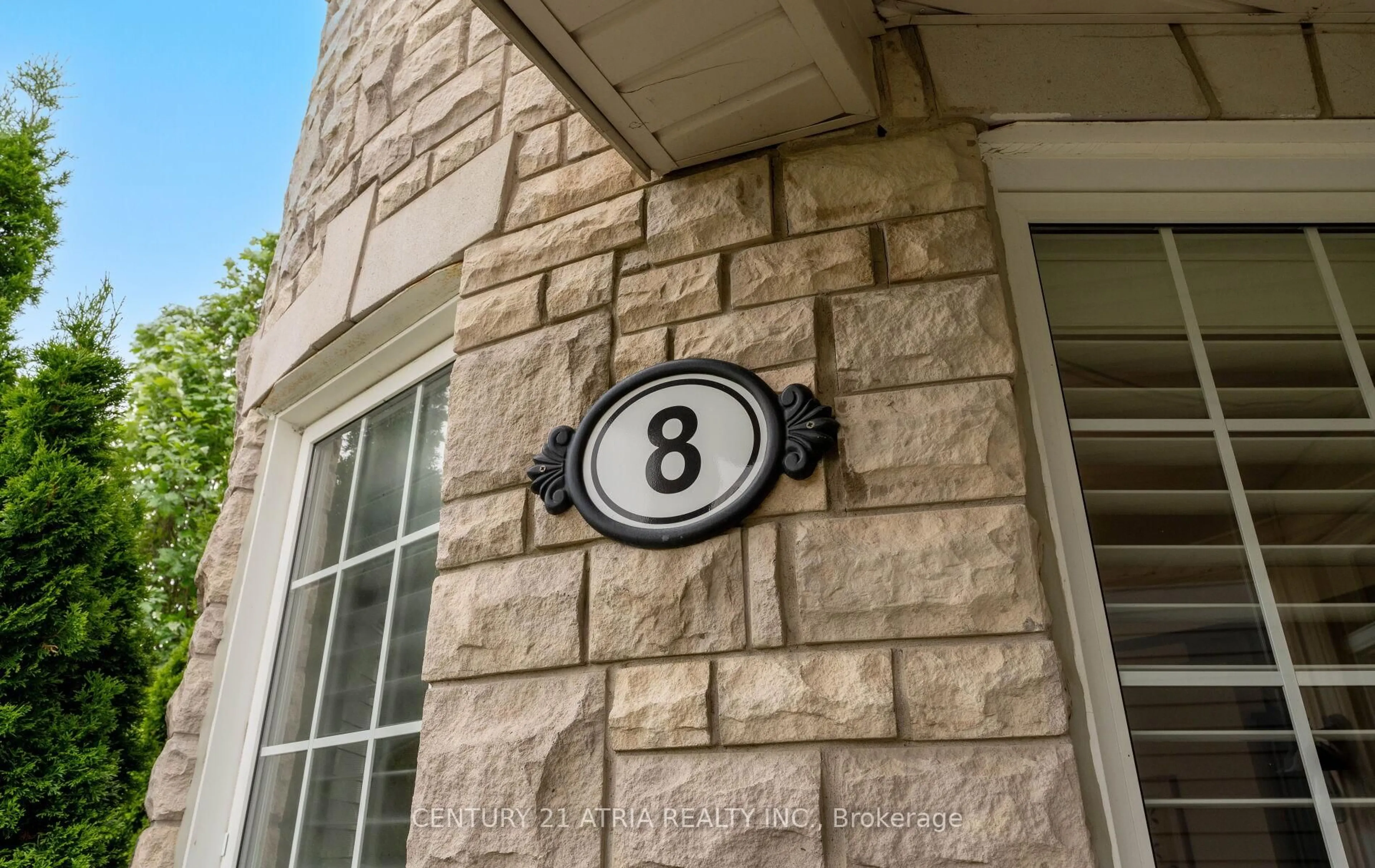 Indoor entryway for 8 Peer St, Markham Ontario L6B 0R1