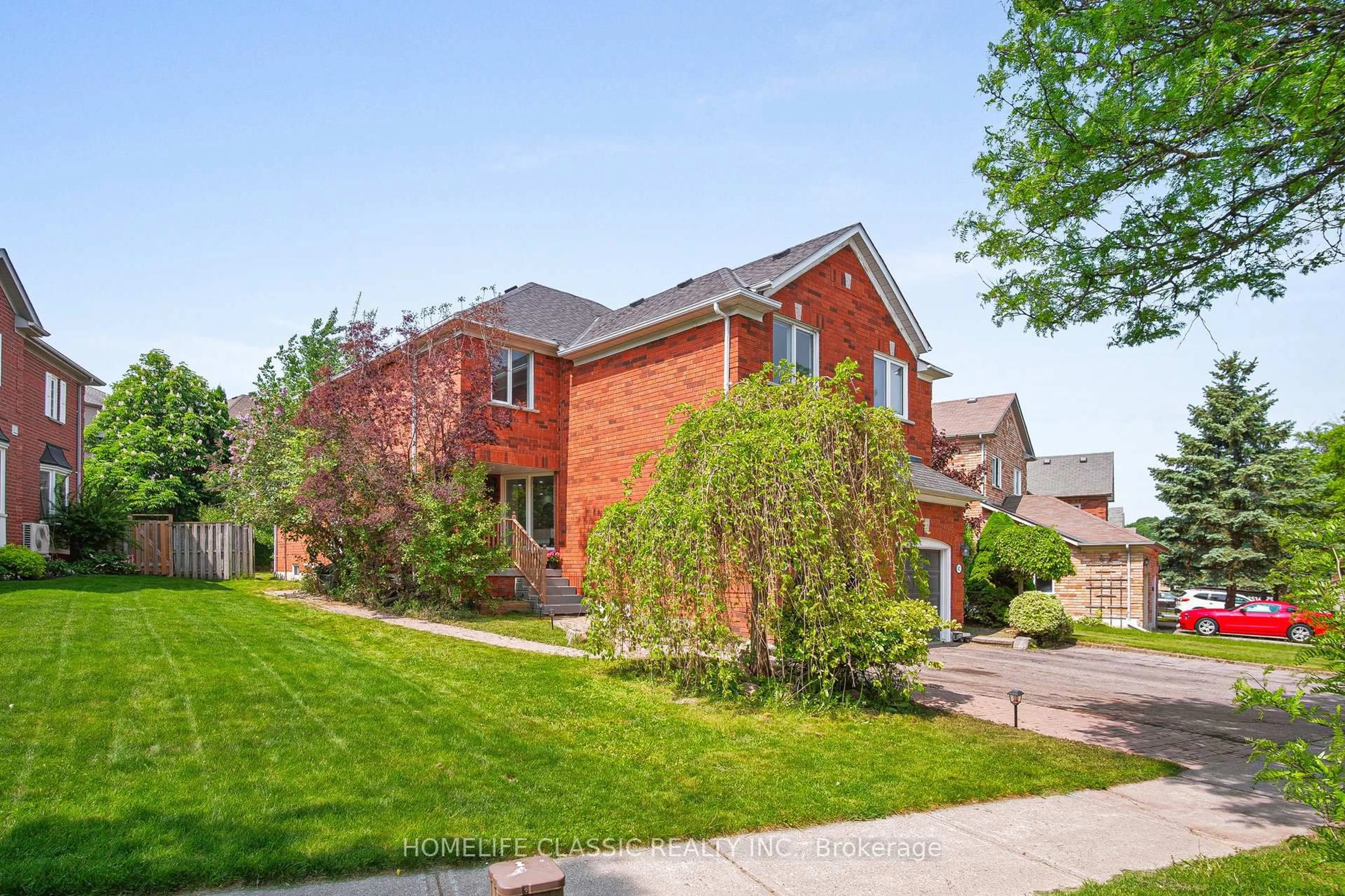 Home with brick exterior material, street for 46 October Lane, Aurora Ontario L4G 6Z9