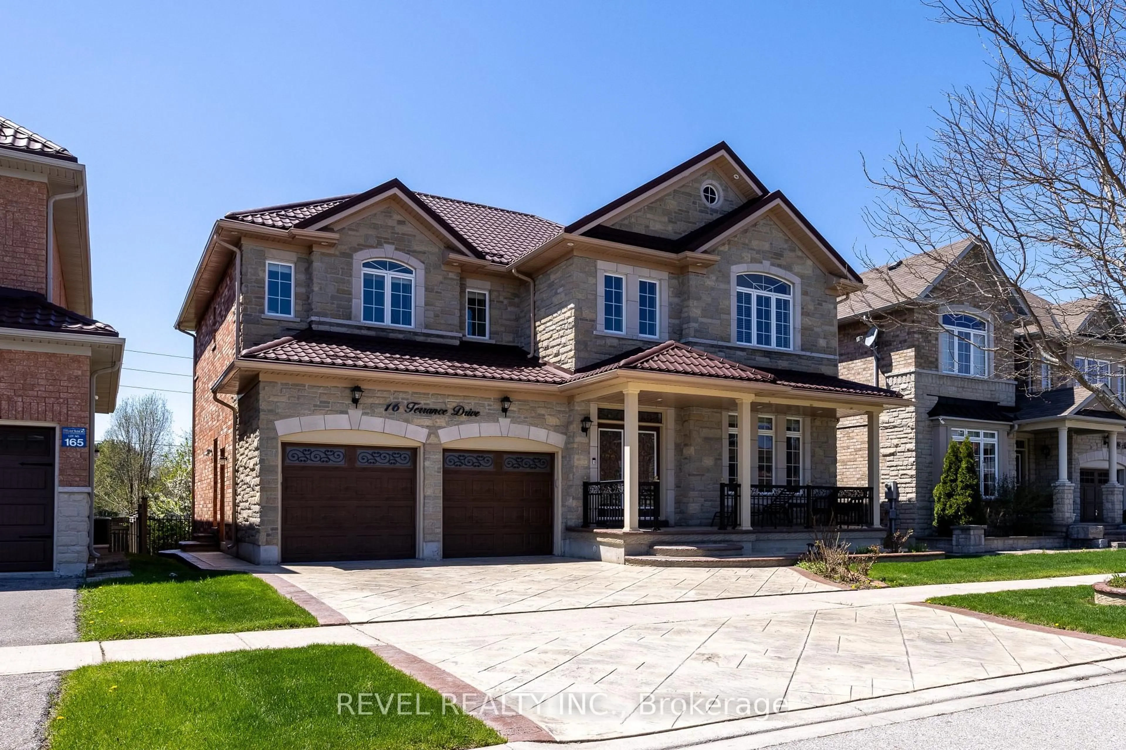 Home with brick exterior material, street for 16 Terrance Dr, Markham Ontario L6B 0M2