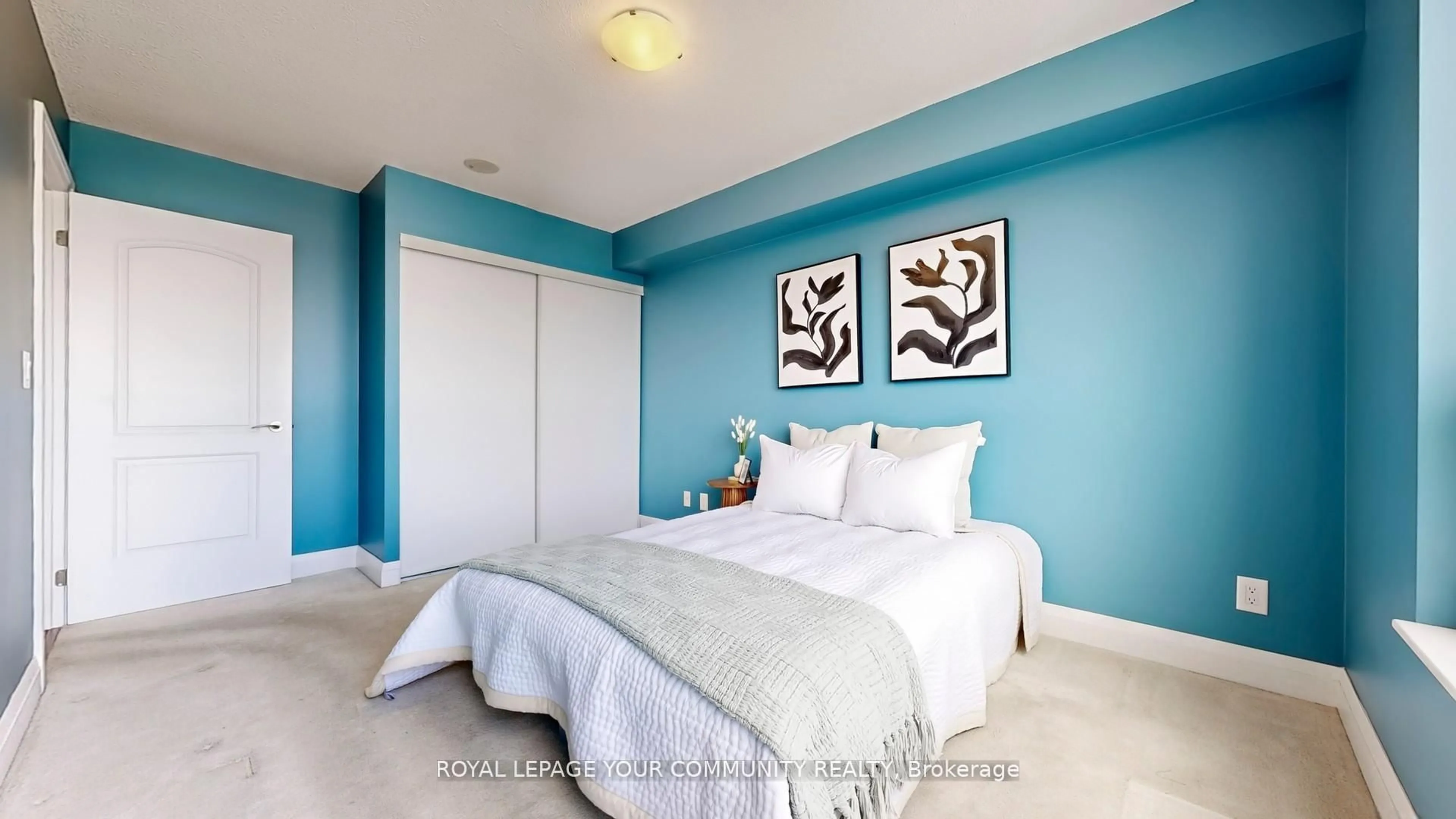 Bedroom with bed, unknown for 30 North Park Rd #812, Vaughan Ontario L4J 0G6