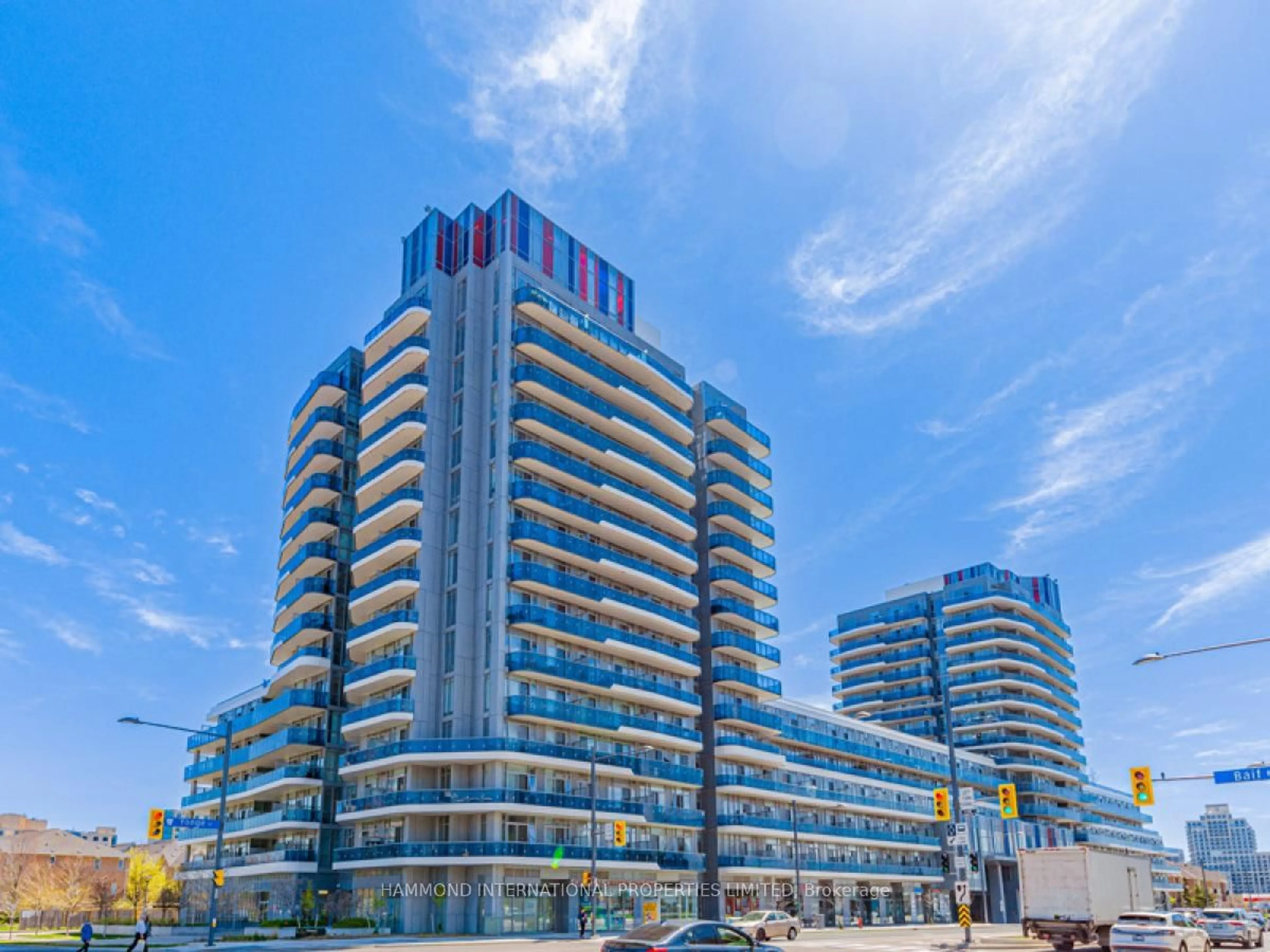 Balcony in the apartment, building for 9471 Yonge St #Ph07, Richmond Hill Ontario L4C 1V4