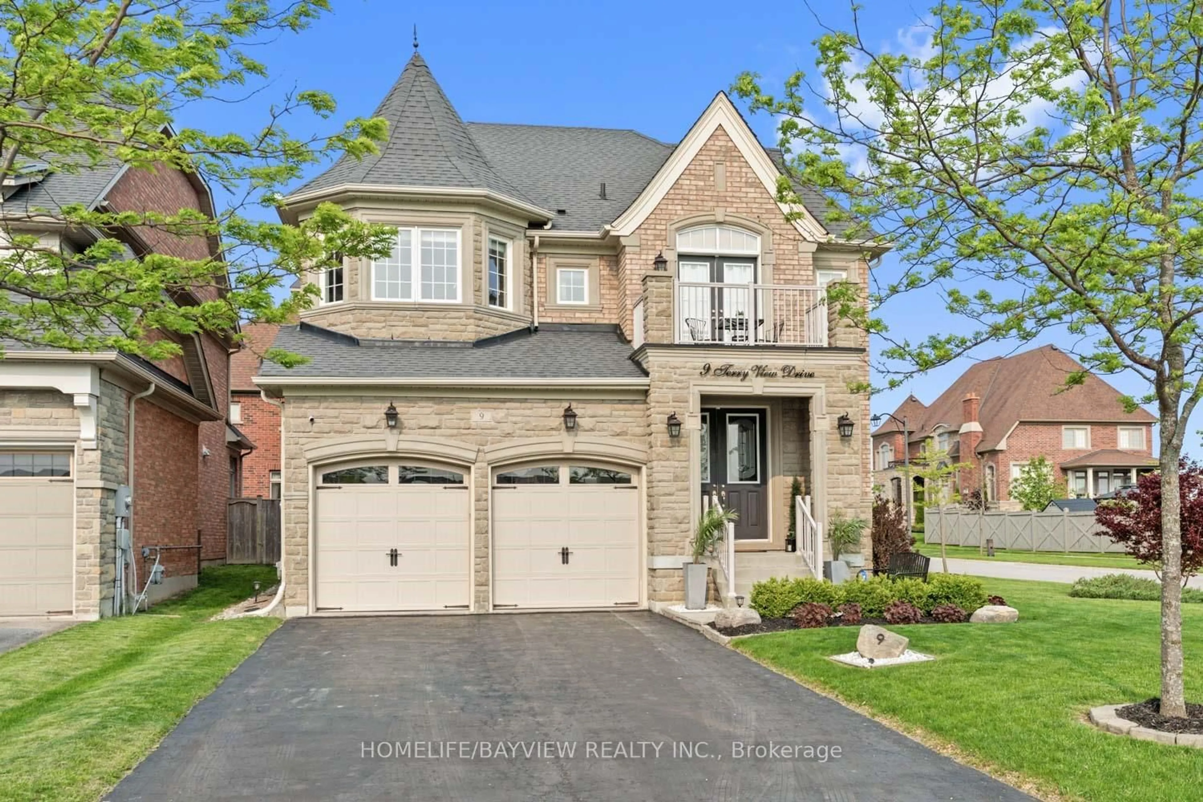 Home with brick exterior material, street for 9 Terry View Dr, King Ontario L7B 0B7