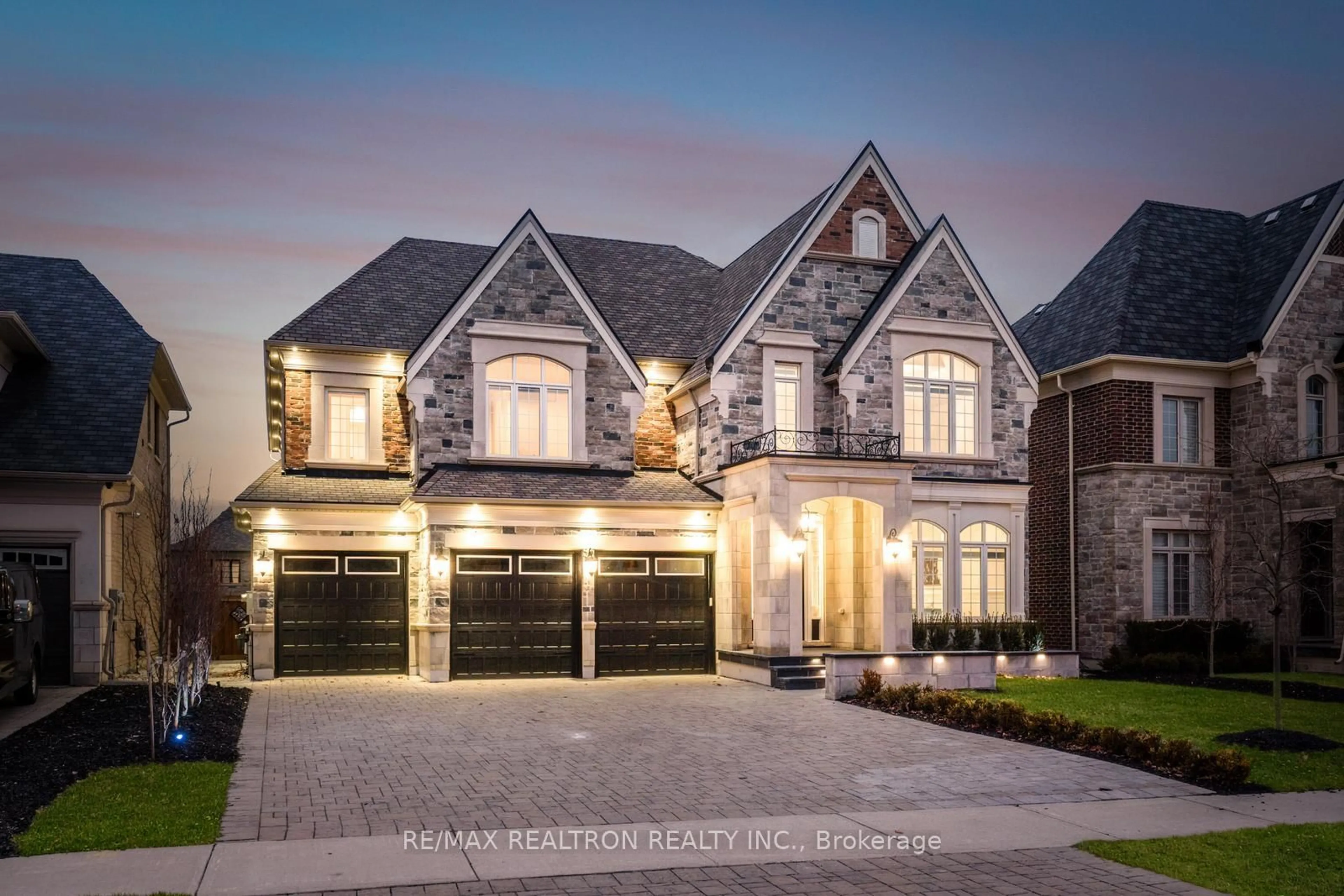 Home with brick exterior material, street for 62 Endless Circ, Vaughan Ontario L4H 4N6