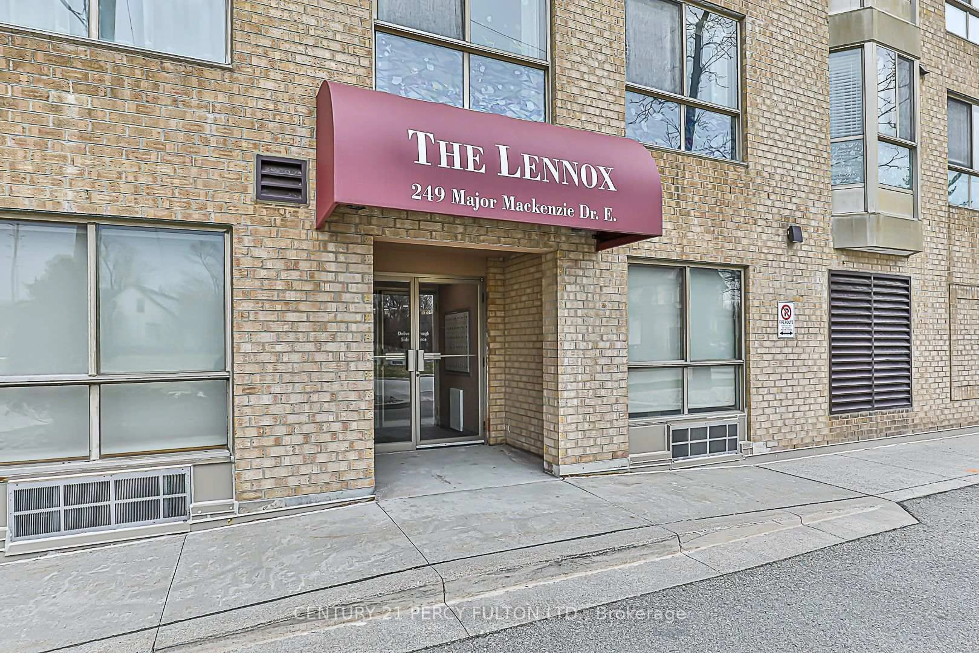 Indoor foyer for 249 Major Mackenzie Dr #203, Richmond Hill Ontario L4C 9M8