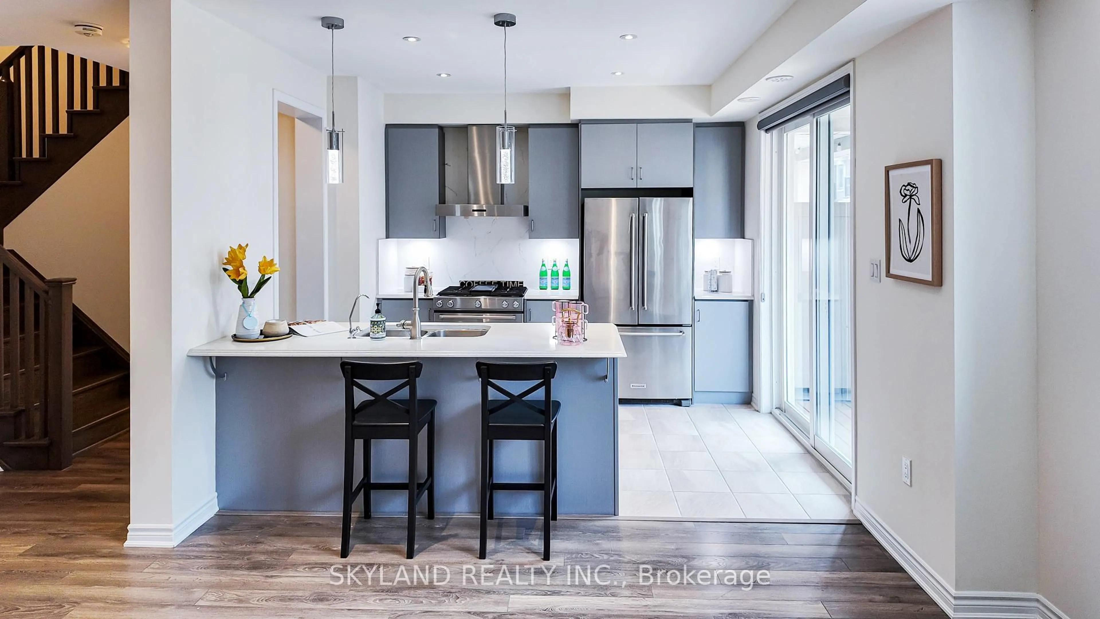 Open concept kitchen, unknown for 376 Arthur Bonner Ave, Markham Ontario L6B 0R1