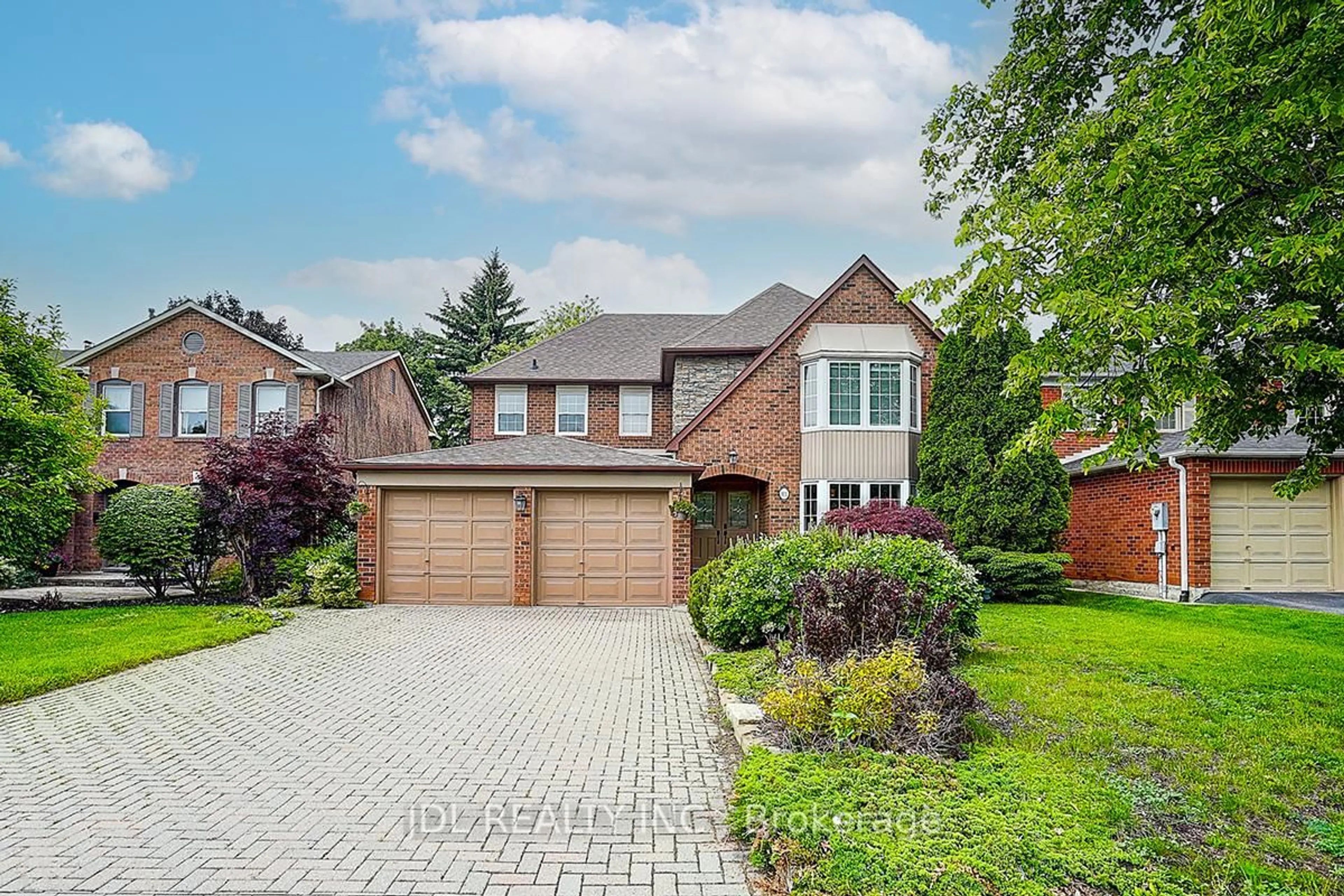 Home with brick exterior material, street for 113 Aitken Circ, Markham Ontario L3R 7L6