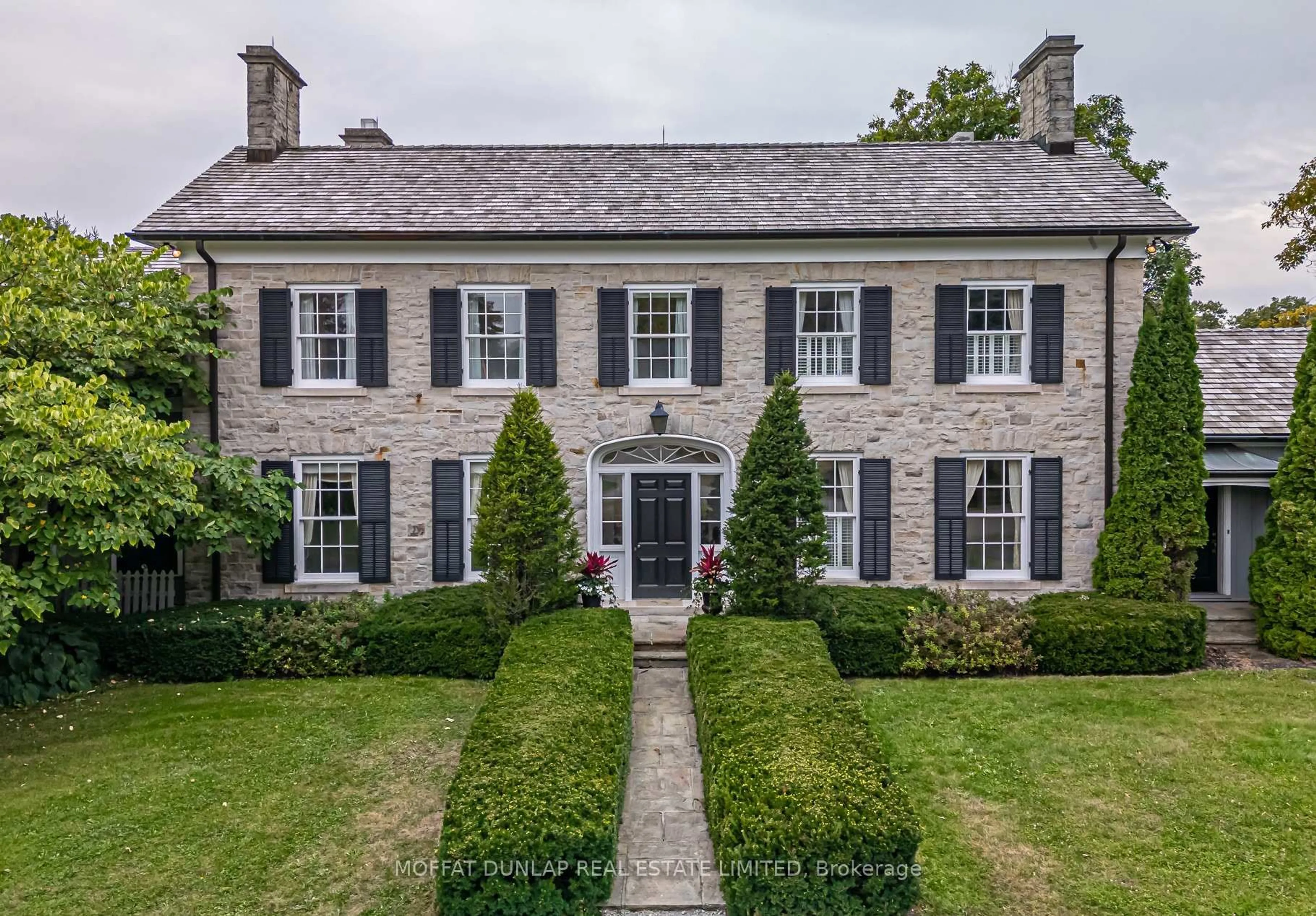 Home with brick exterior material, street for 16694 Dufferin St, King Ontario L7B 1K5