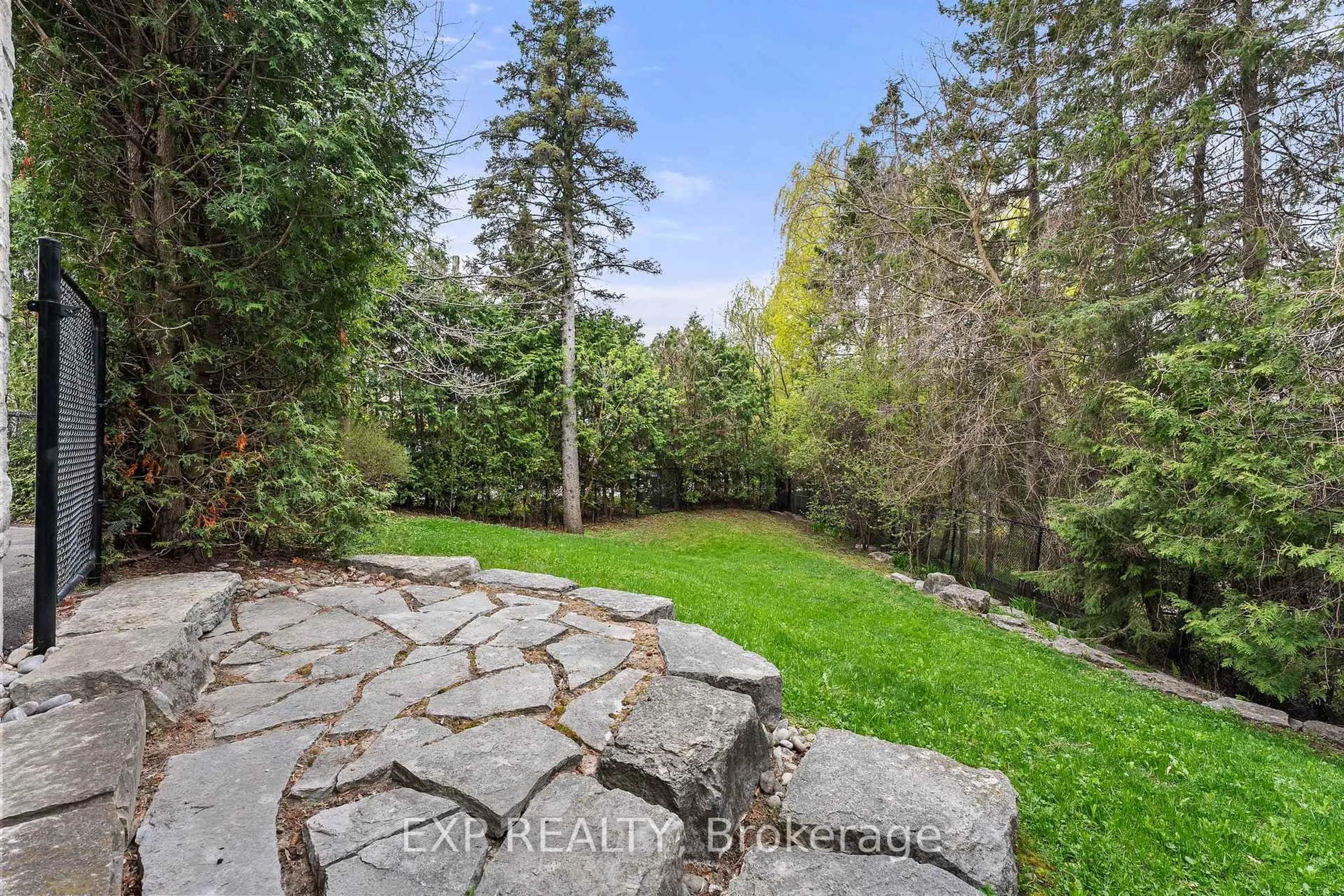 Patio, forest/trees view for 112 Tyler St, Aurora Ontario L4G 2N3