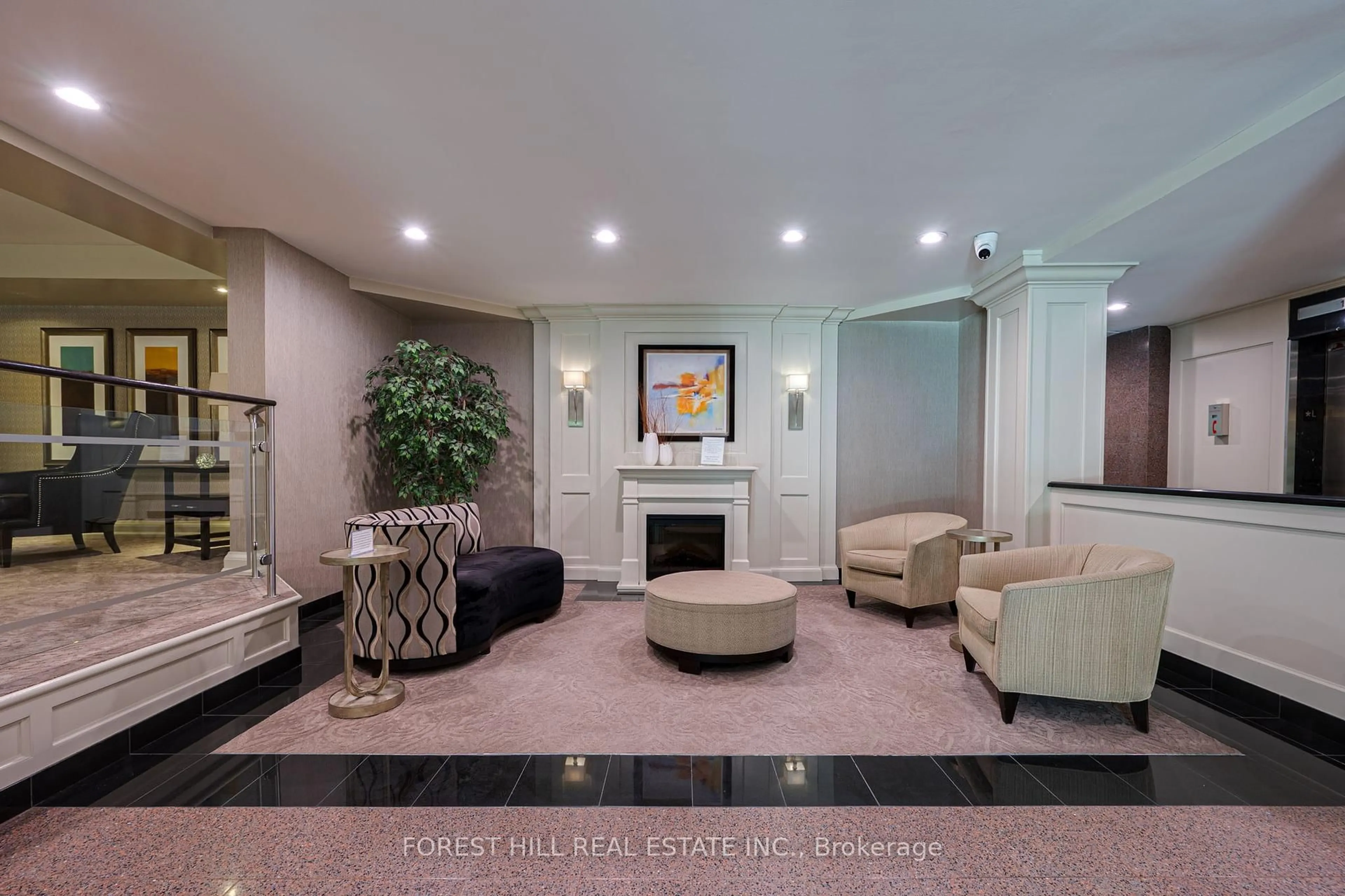 Lobby for 7440 Bathurst St #308, Vaughan Ontario L4J 7K8