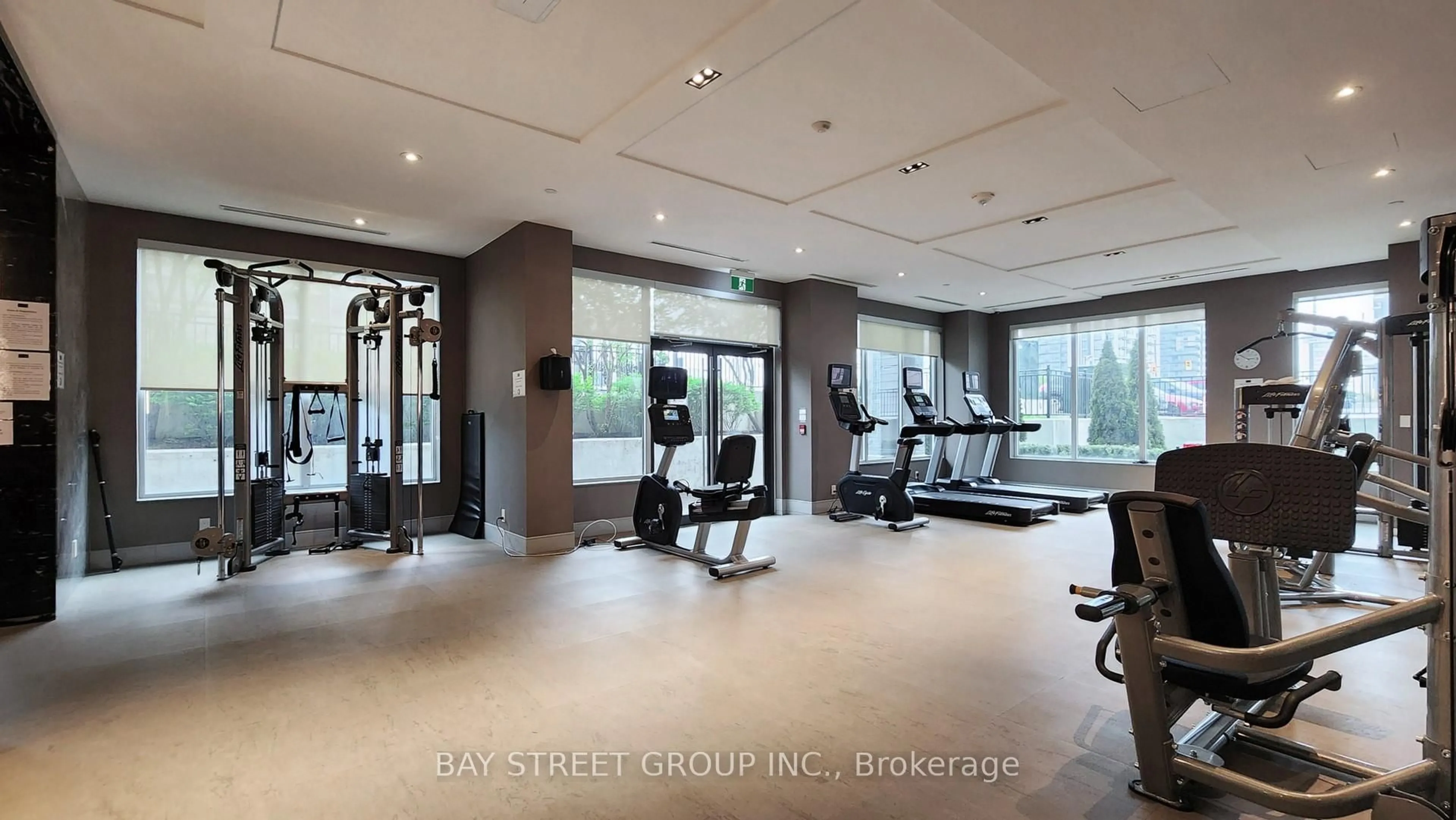Gym or fitness room for 398 Highway 7 #1606, Richmond Hill Ontario L4B 1A7