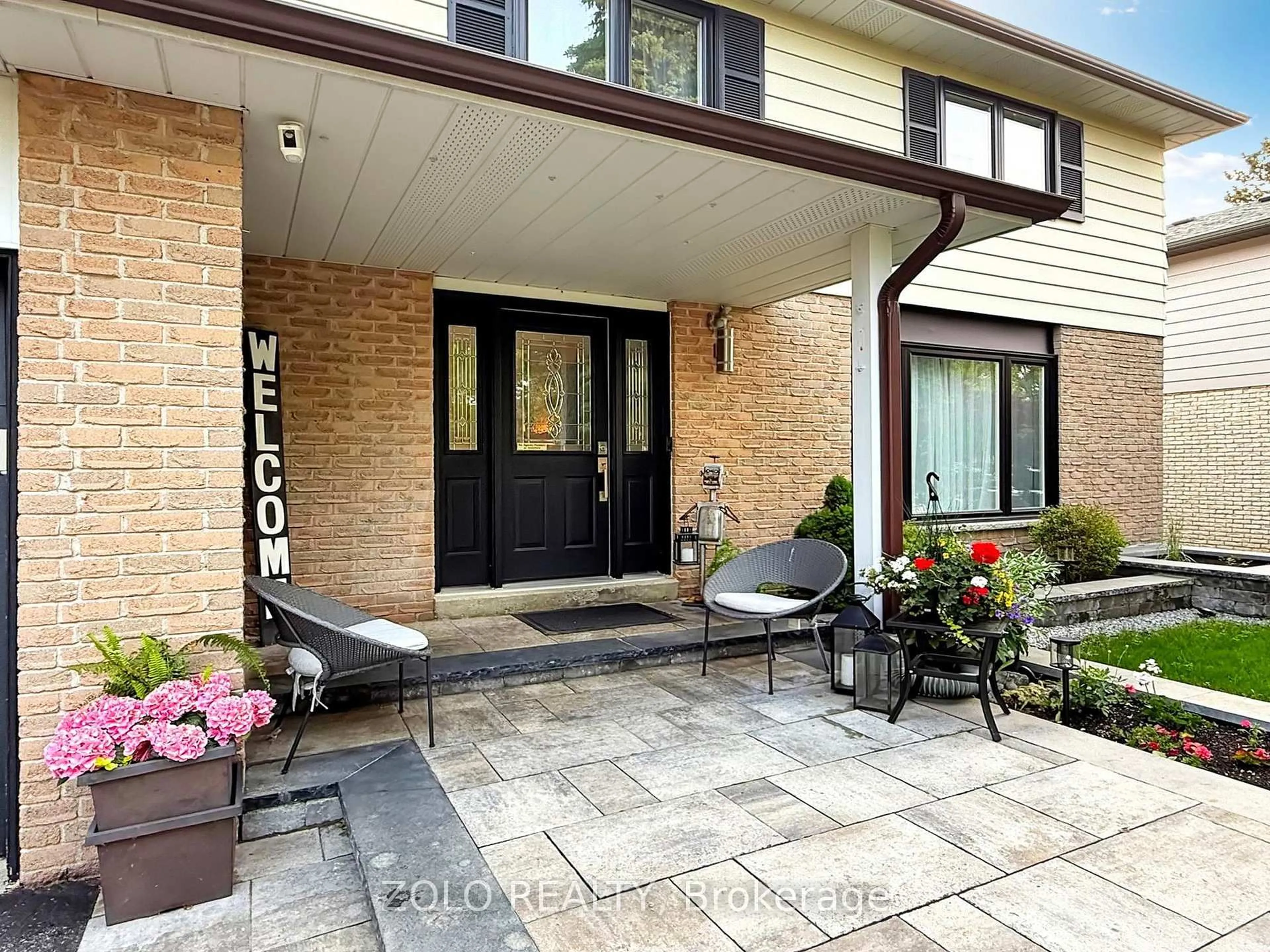 Unknown for 84 Thicketwood Blvd, Whitchurch-Stouffville Ontario L4A 4K6
