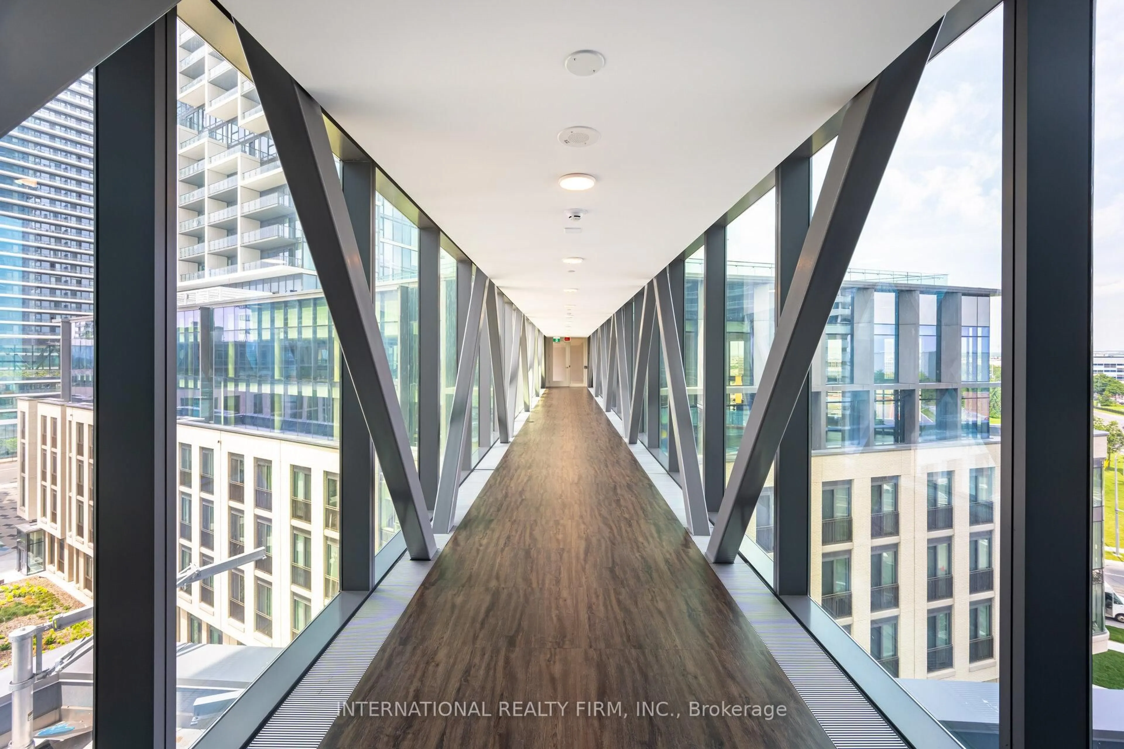 Indoor foyer for 7890 Jane St #3111, Vaughan Ontario L4K 0K9