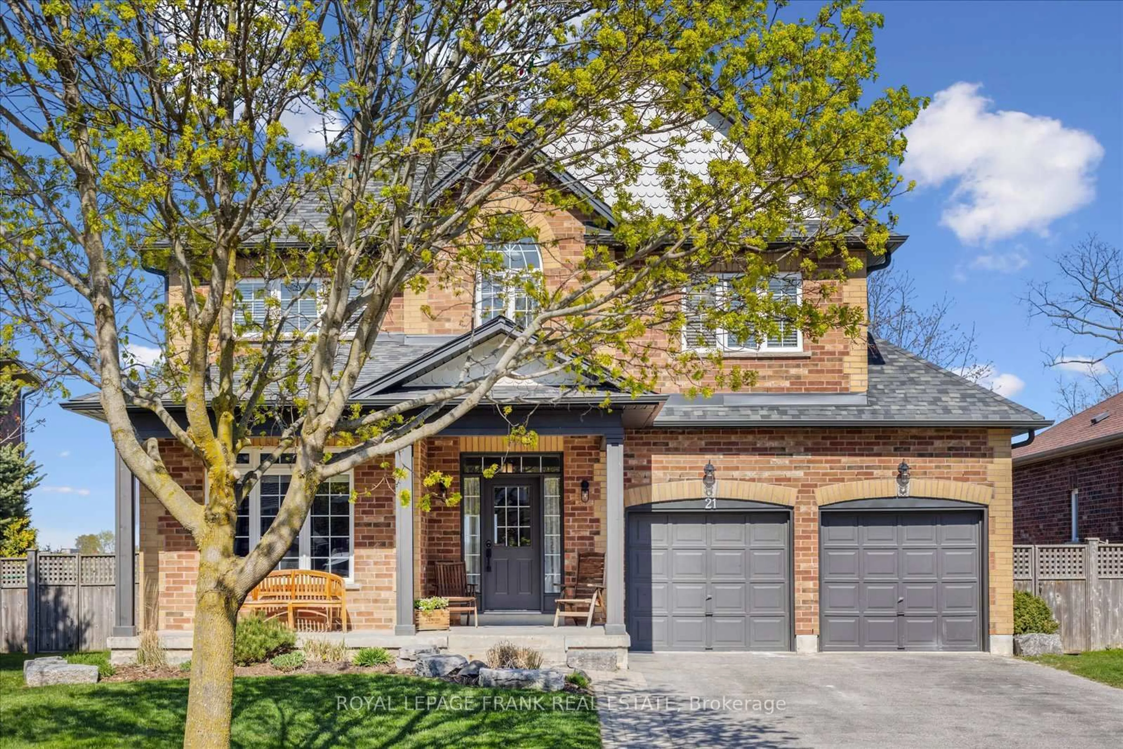 Home with brick exterior material, street for 21 Brownscombe Cres, Uxbridge Ontario L9P 1Y1