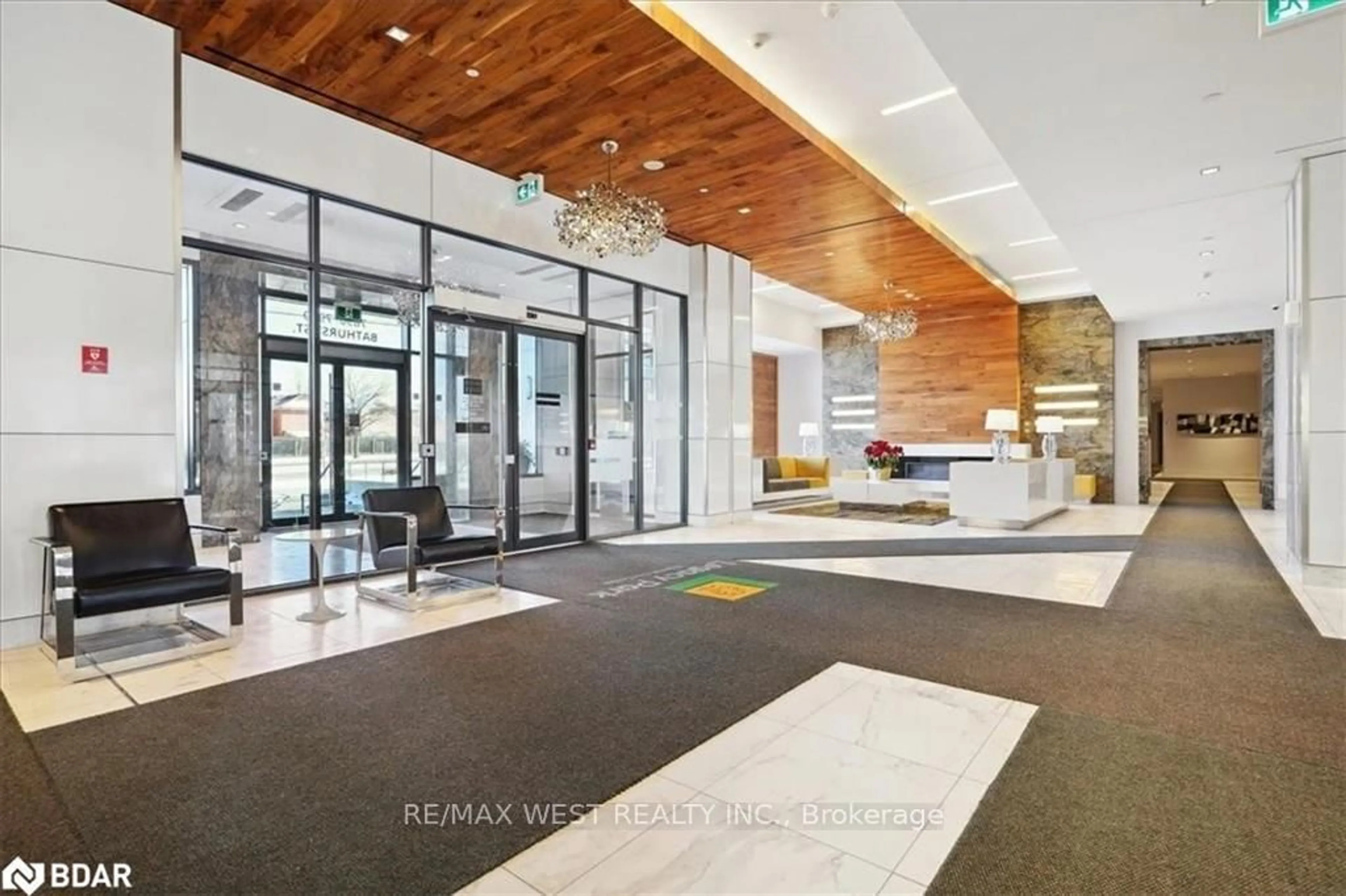 Lobby for 7900 Bathurst St #618, Vaughan Ontario L4J 0J9