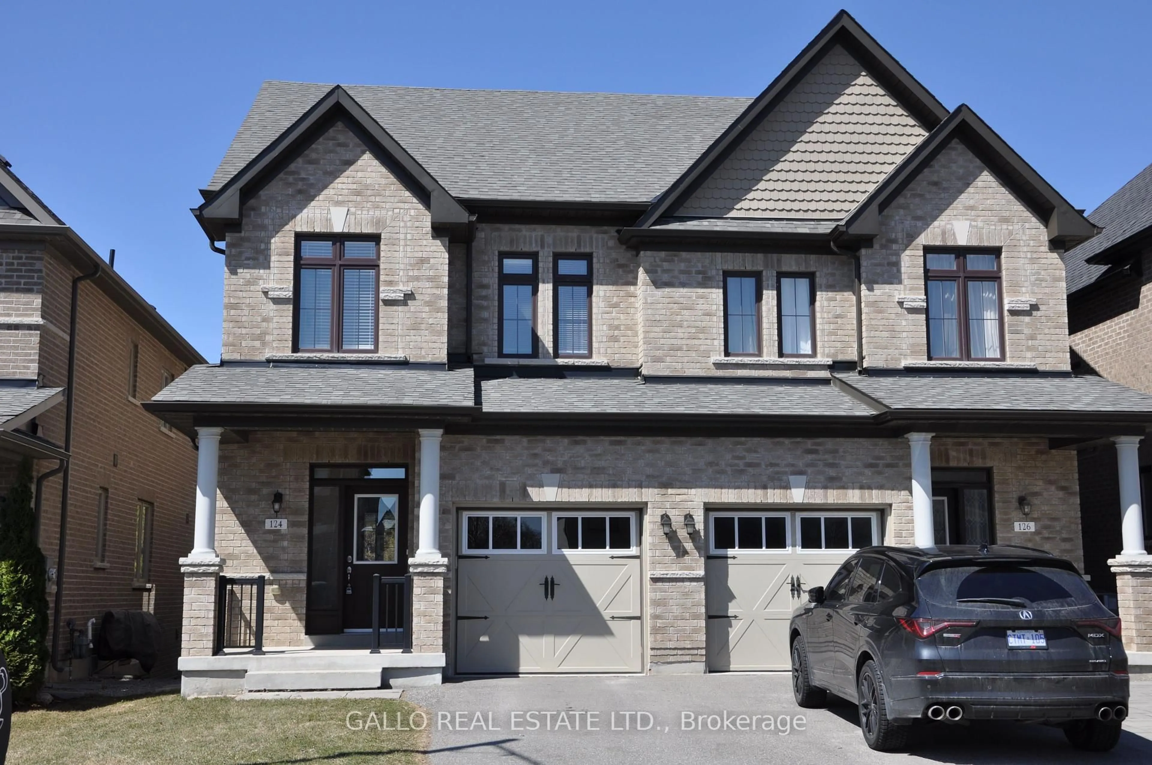 Home with brick exterior material, street for 124 Countryman Rd, East Gwillimbury Ontario L9N 0N8