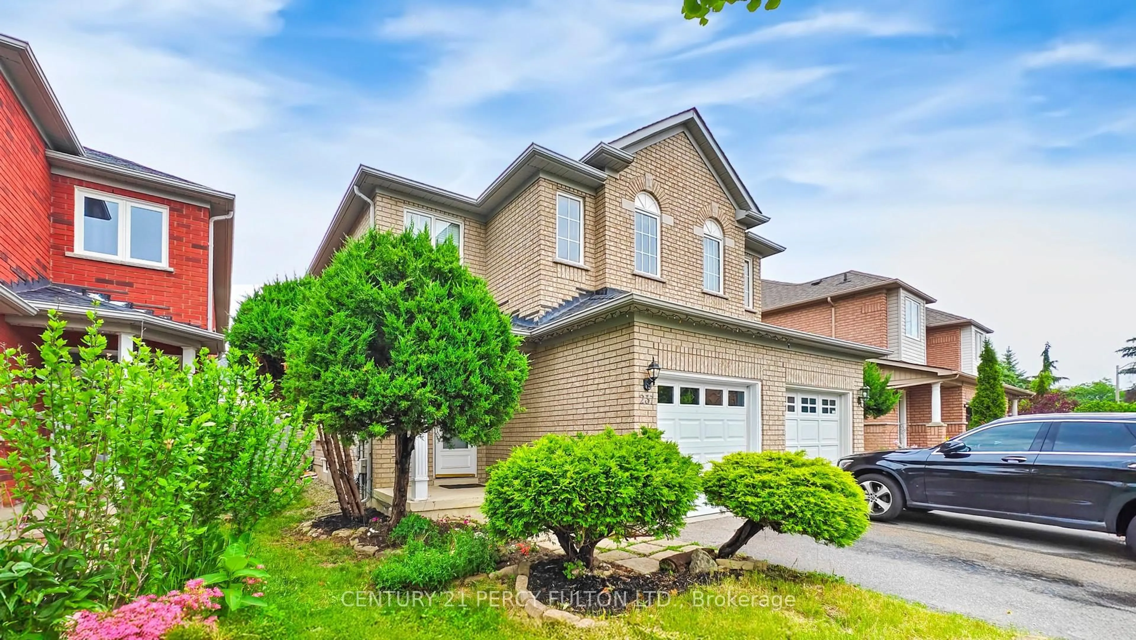 Home with brick exterior material, street for 237 Royal Appian Cres, Vaughan Ontario L4K 5L3