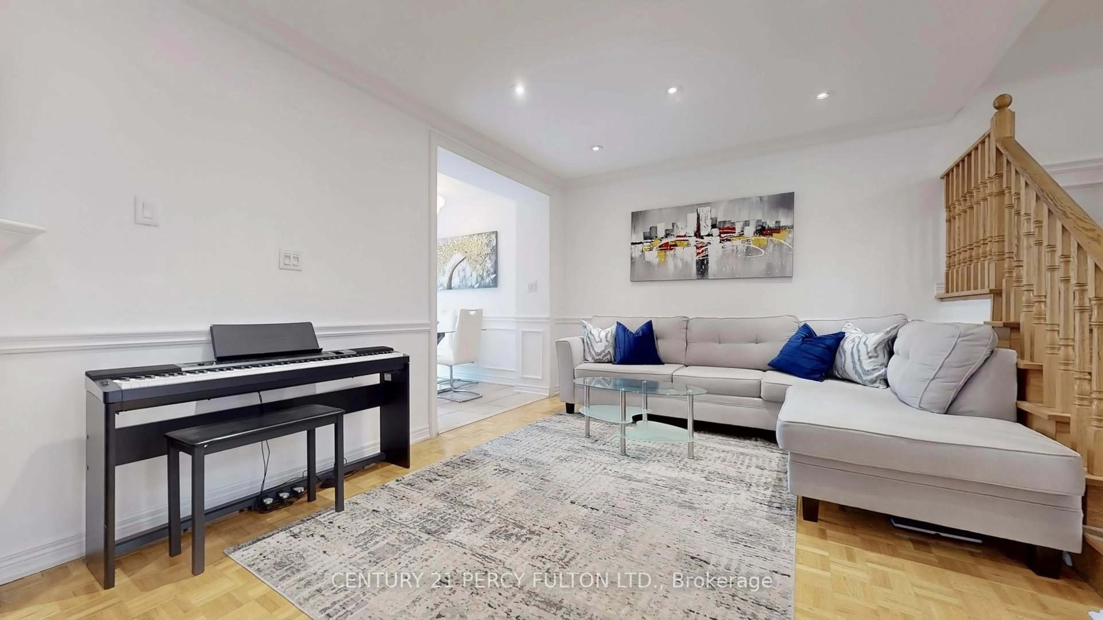 Living room with furniture, unknown for 237 Royal Appian Cres, Vaughan Ontario L4K 5L3