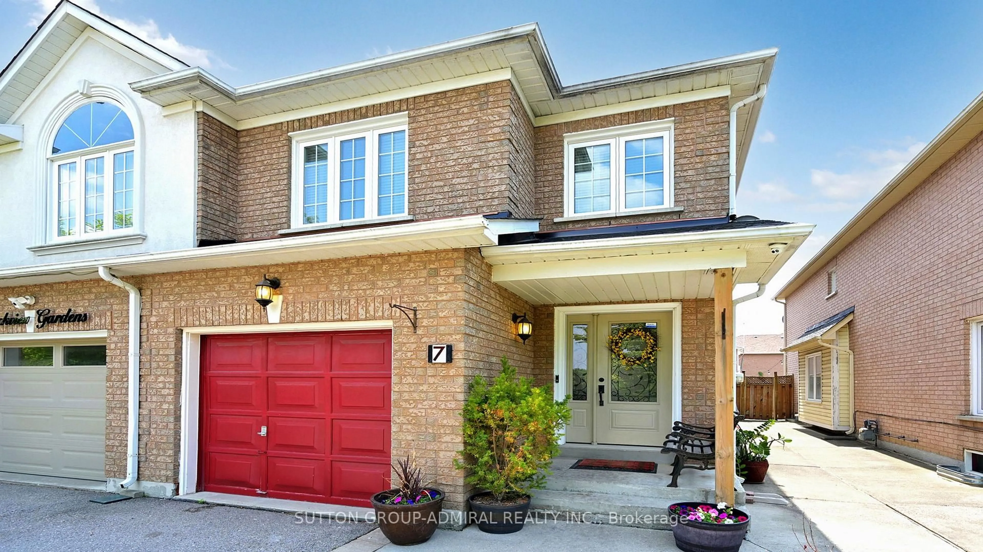Home with brick exterior material, street for 7 Rockview Gdns, Vaughan Ontario L4K 4W4