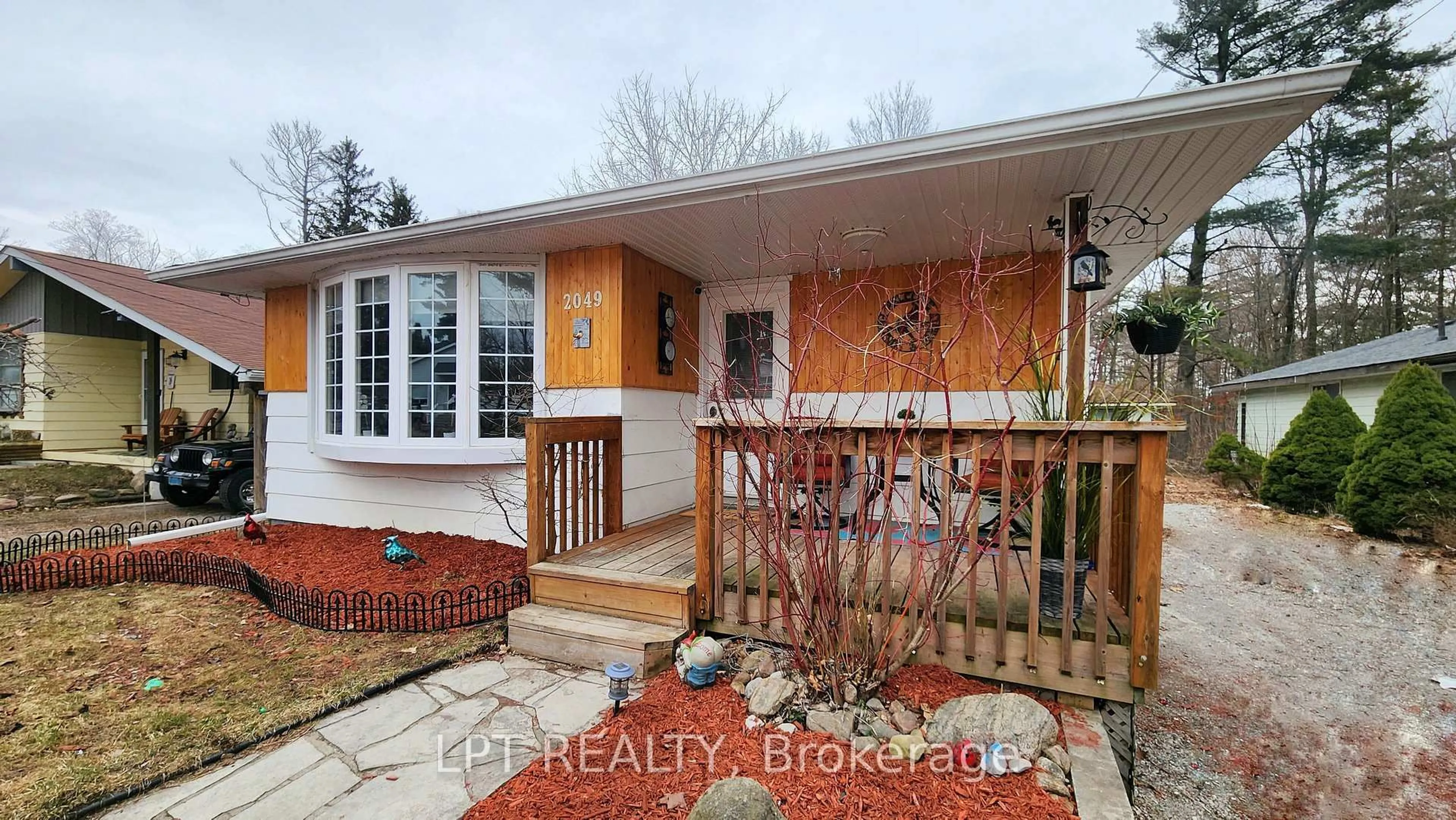 Unknown for 2049 Northern Ave, Innisfil Ontario L9S 1Z4