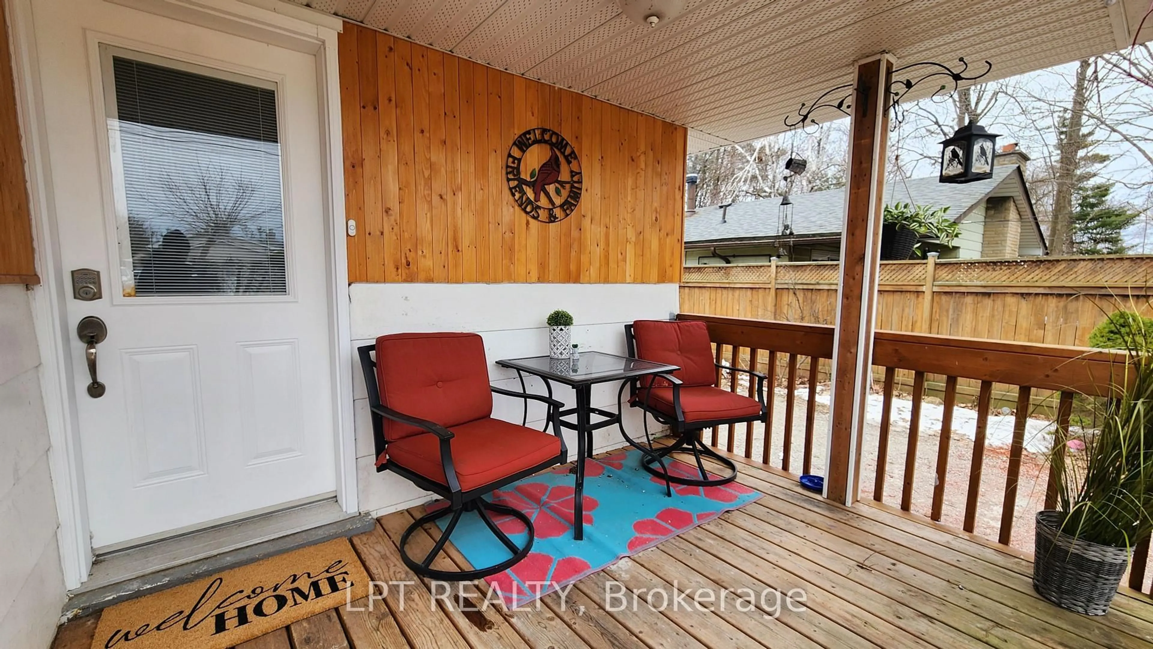 Patio, water/lake/river/ocean view for 2049 Northern Ave, Innisfil Ontario L9S 1Z4