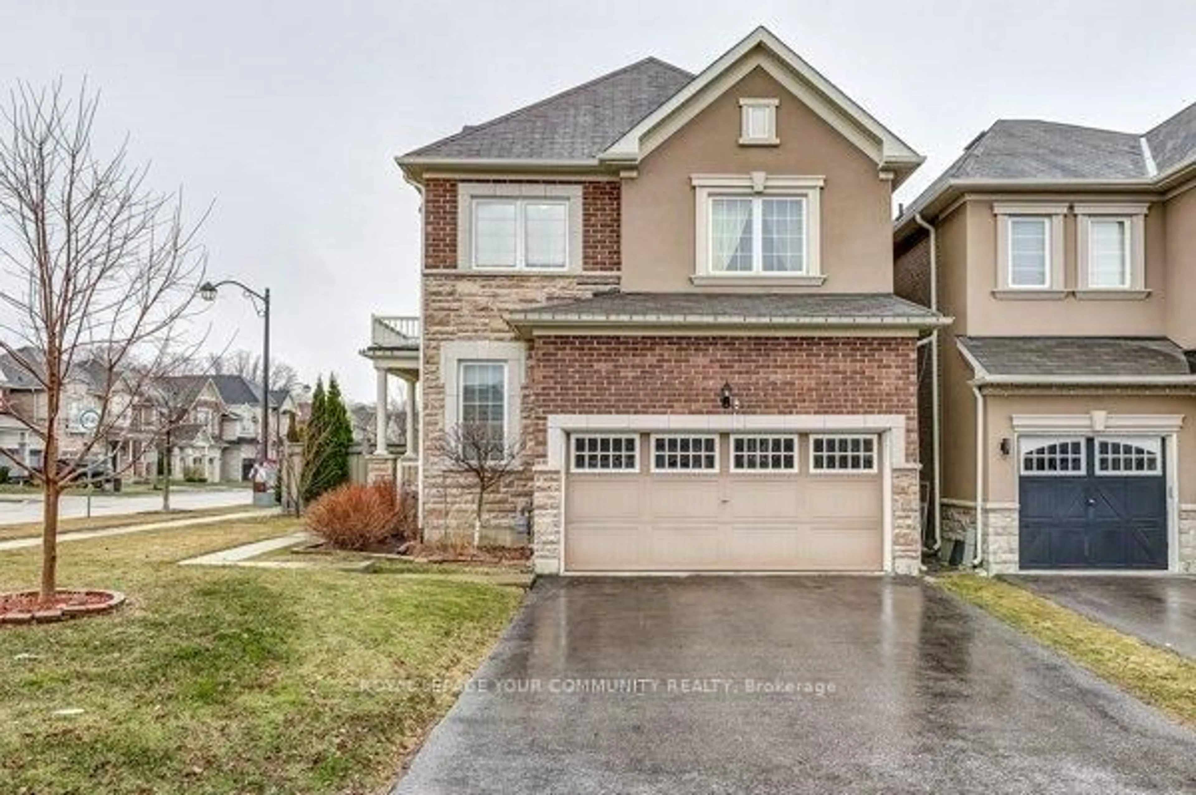 Home with brick exterior material, street for 290 Thomas Phillips Dr, Aurora Ontario L4G 0T4
