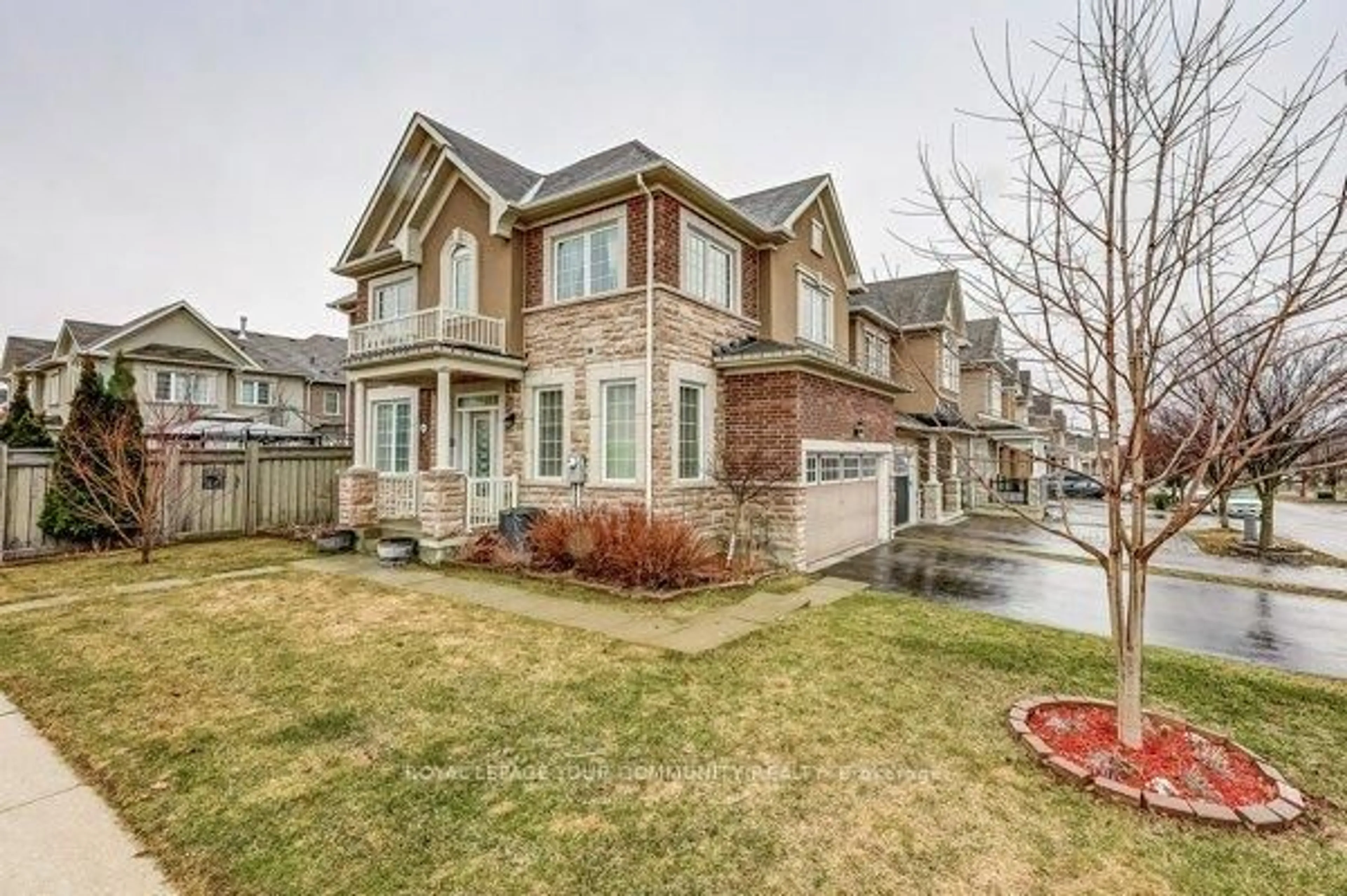 Home with brick exterior material, street for 290 Thomas Phillips Dr, Aurora Ontario L4G 0T4