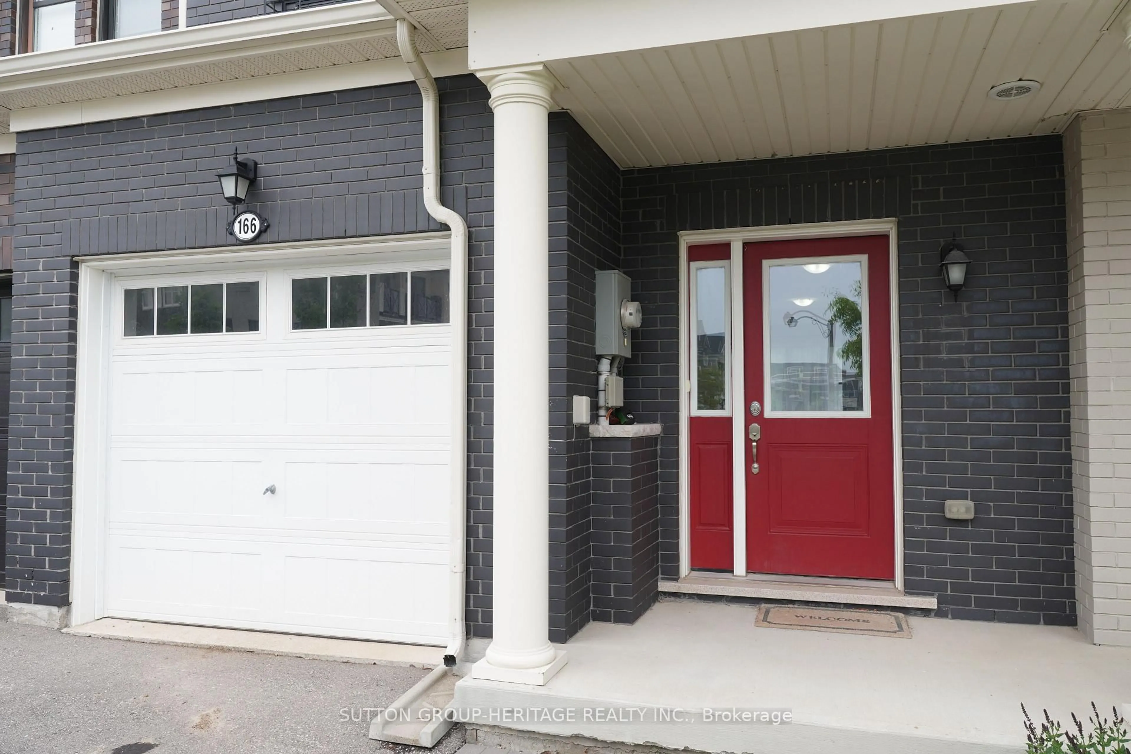 Unknown for 166 Boadway Cres, Whitchurch-Stouffville Ontario L4A 1Y5