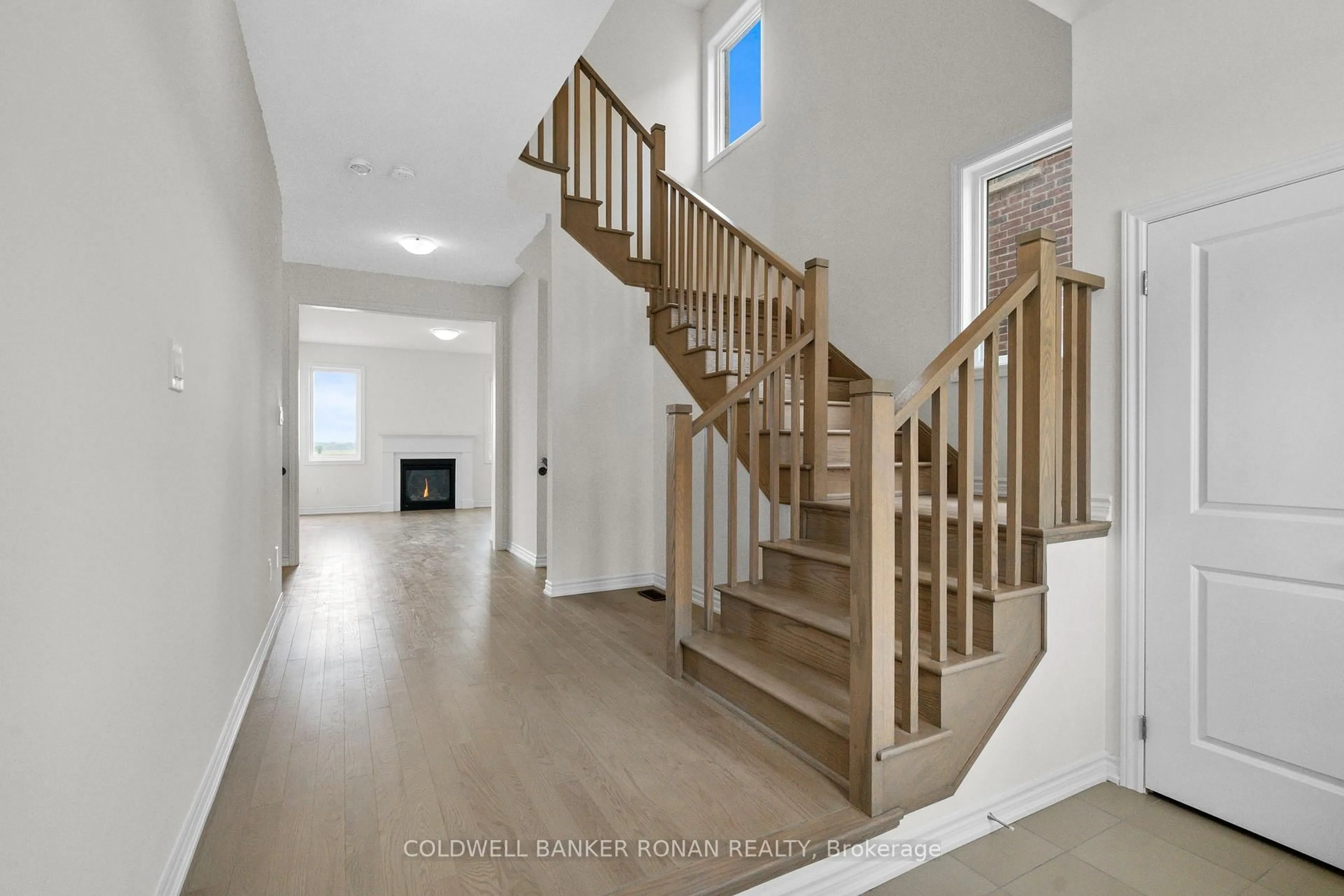 Stairs for 59 Brethet Hts, New Tecumseth Ontario L0G 1A0