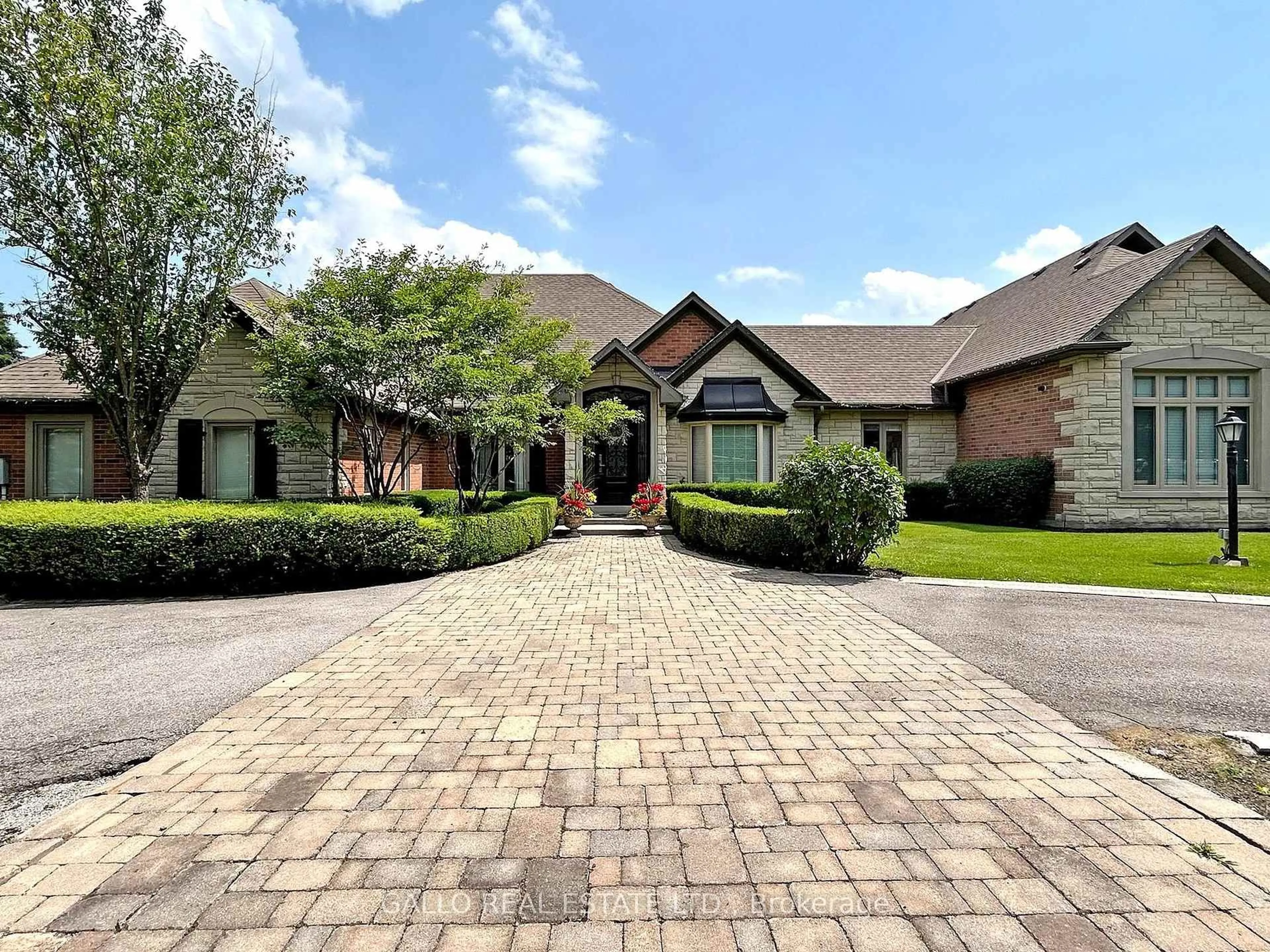 Home with brick exterior material, street for 56 Offord Cres, Aurora Ontario L4G 0K5