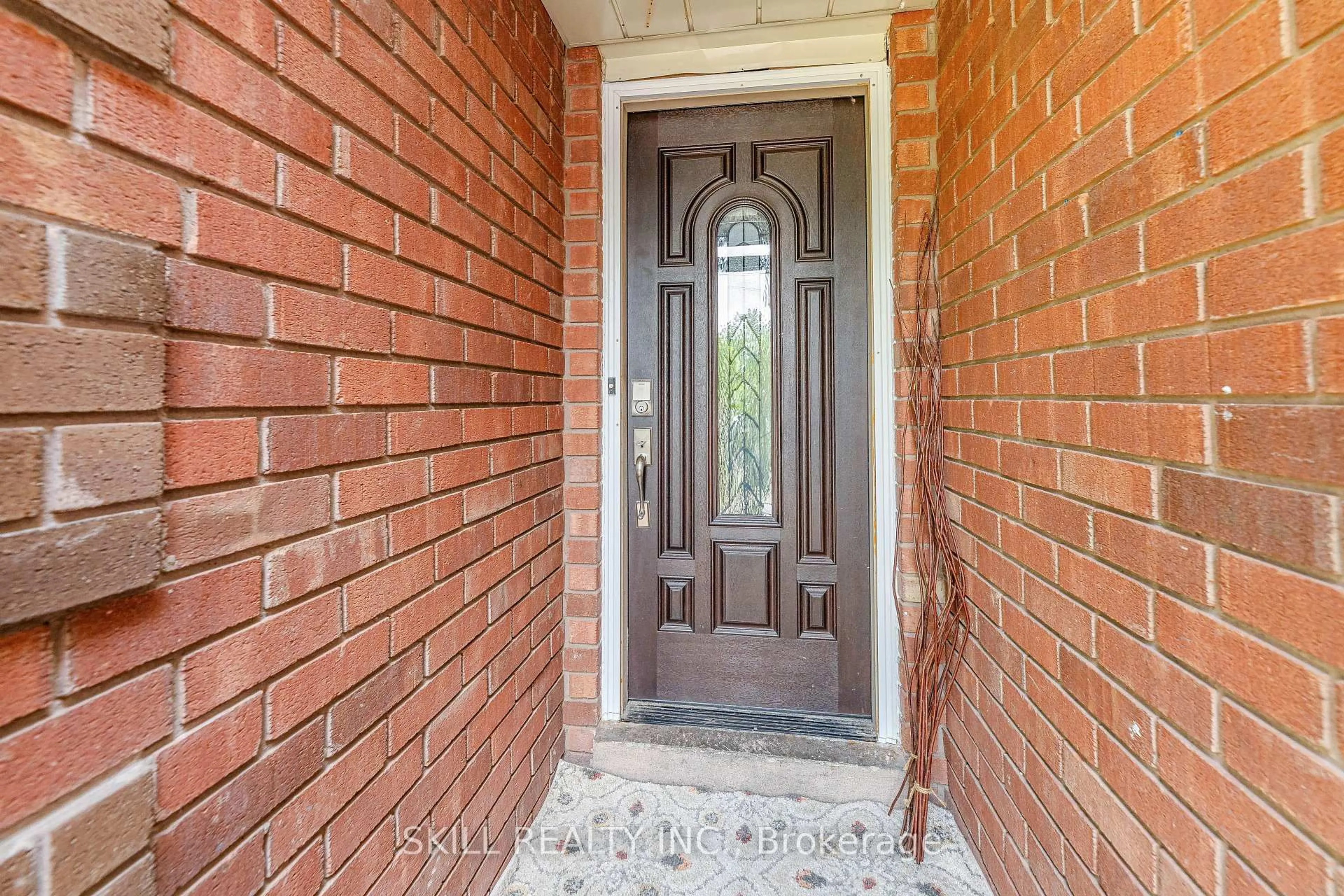 Indoor entryway for 9635 Keele St, Vaughan Ontario L6A 1M1