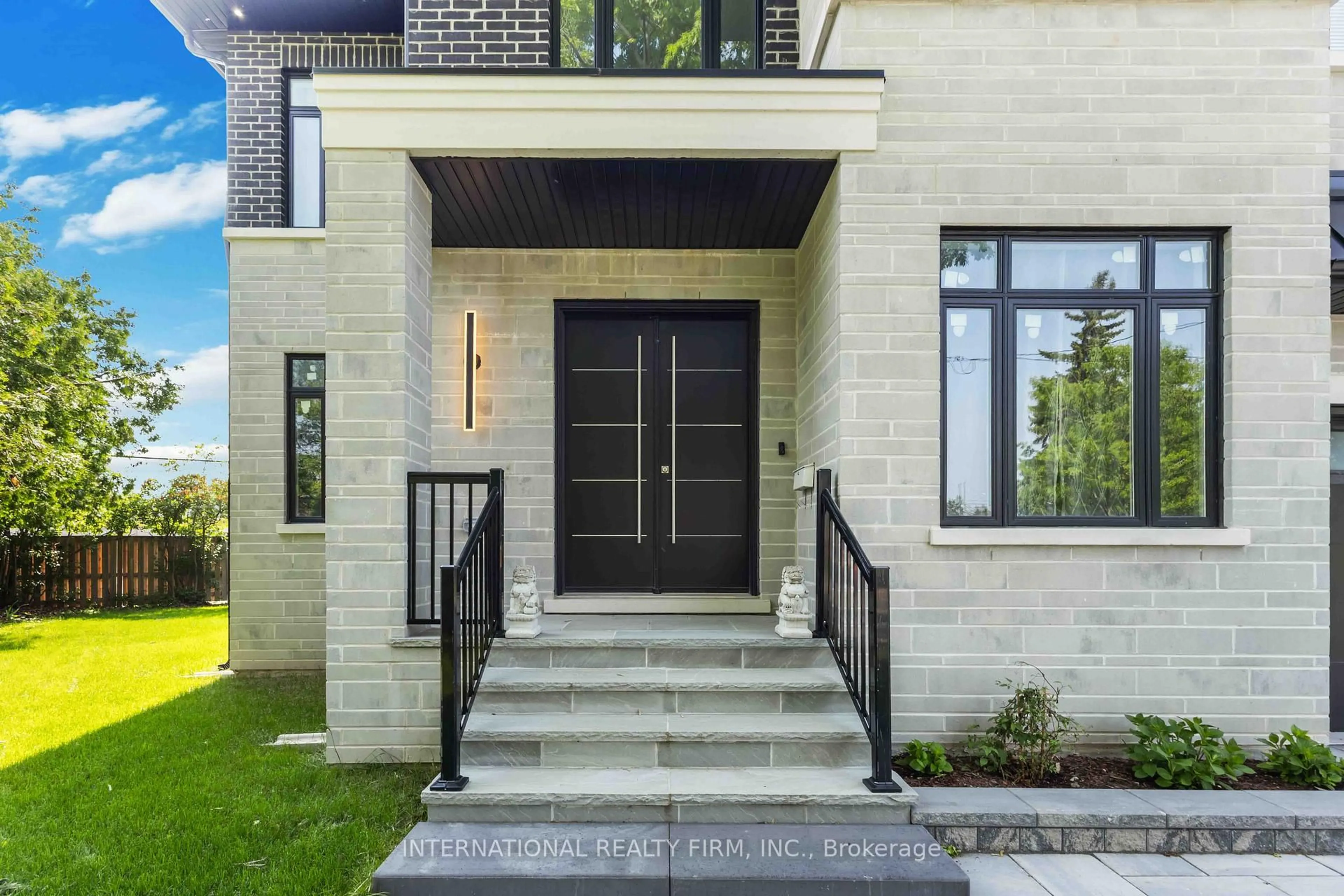 Home with brick exterior material, street for 408 Allen Crt, Richmond Hill Ontario L4C 1G5