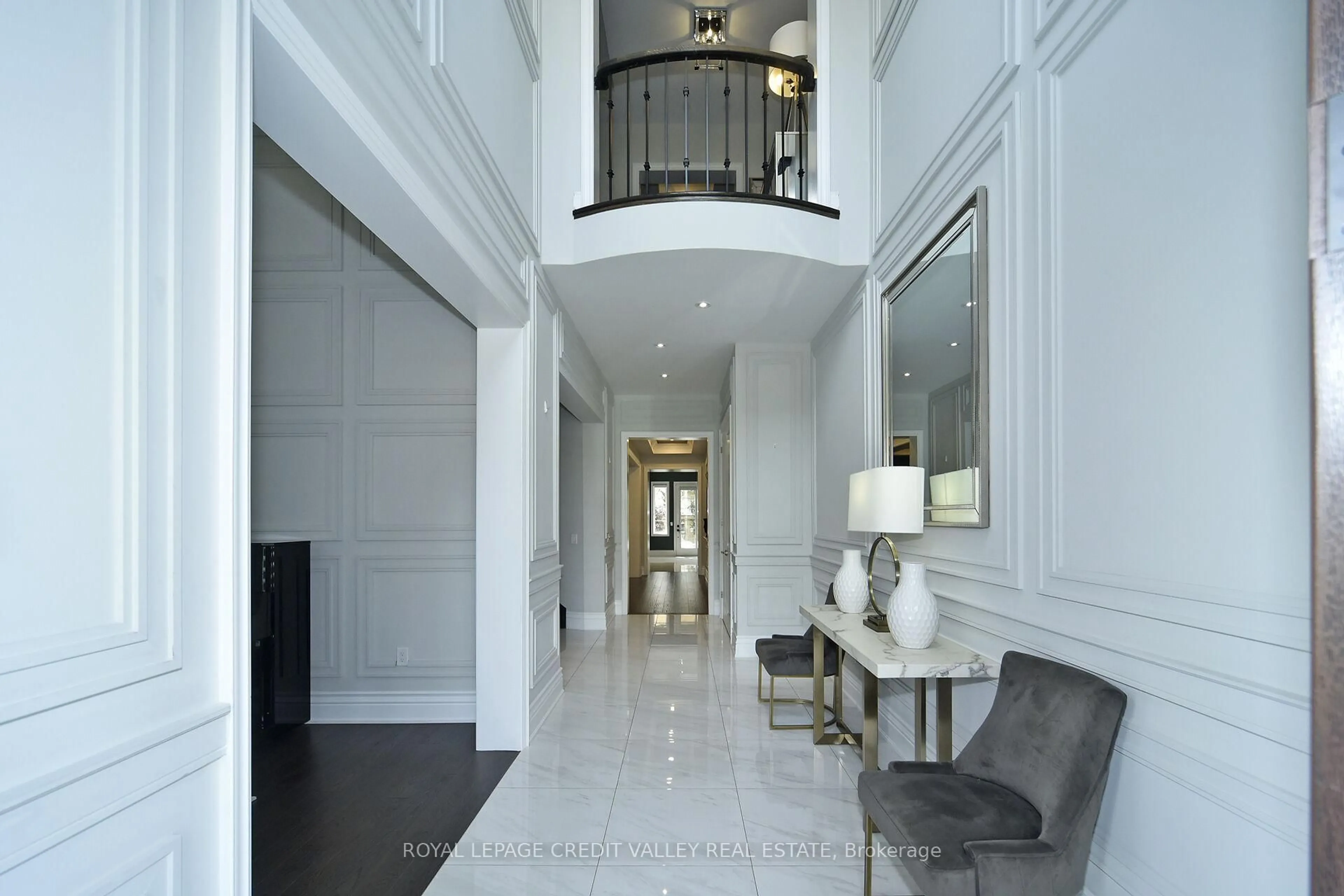Indoor foyer for 47 Nave St, Vaughan Ontario L4H 4K5