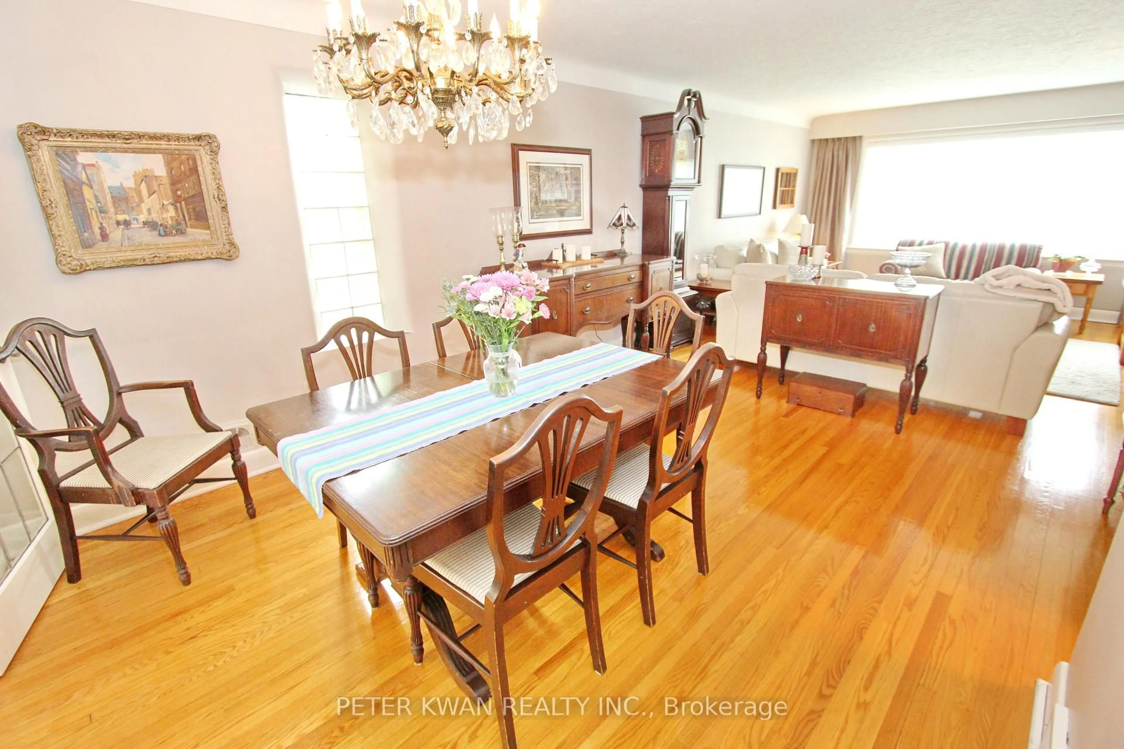 Dining room, unknown for 42 Roseview Ave, Richmond Hill Ontario L4C 1C7