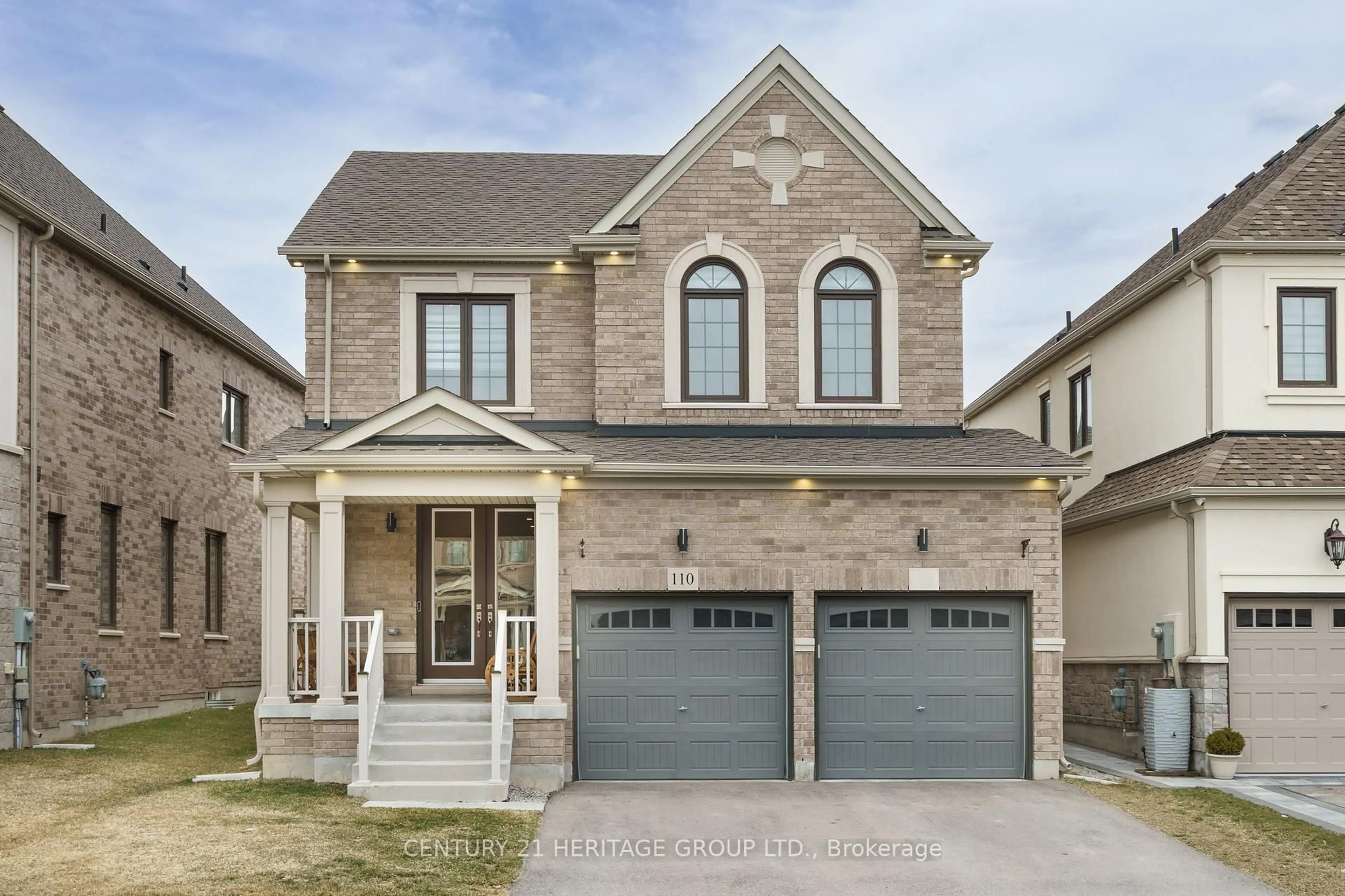 Home with brick exterior material, street for 110 Scarlet Way, Bradford West Gwillimbury Ontario L3Z 4J2