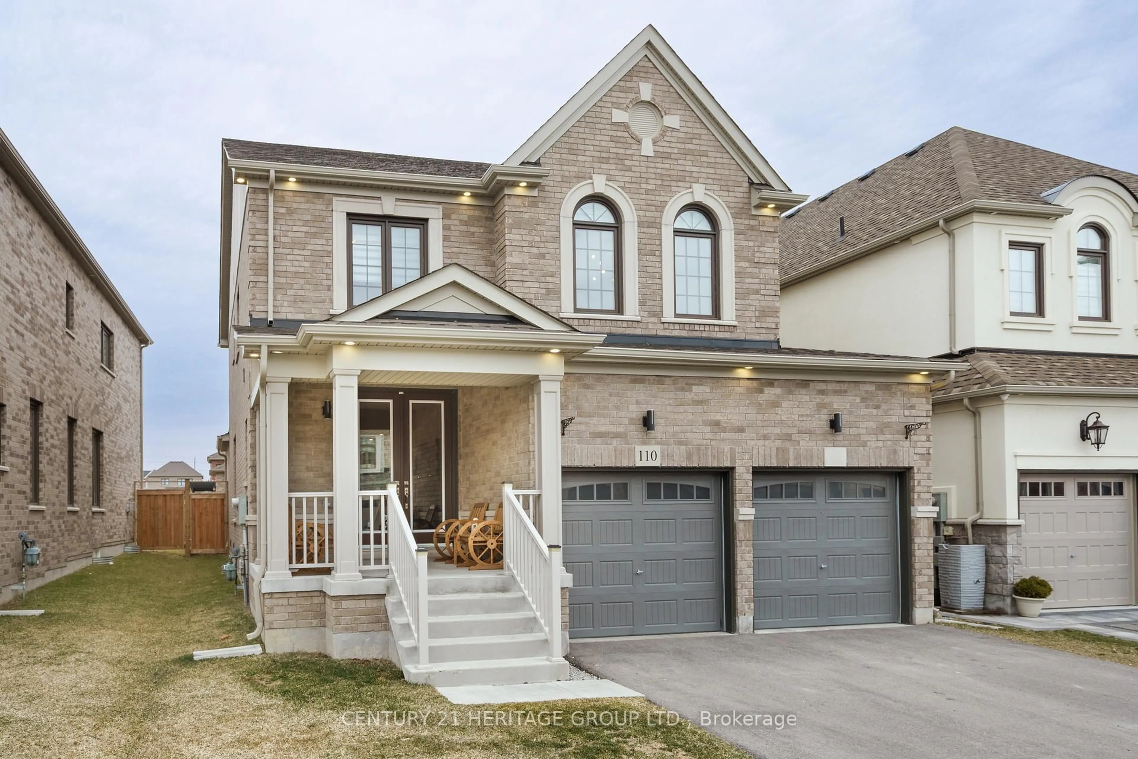 Home with brick exterior material, street for 110 Scarlet Way, Bradford West Gwillimbury Ontario L3Z 4J2