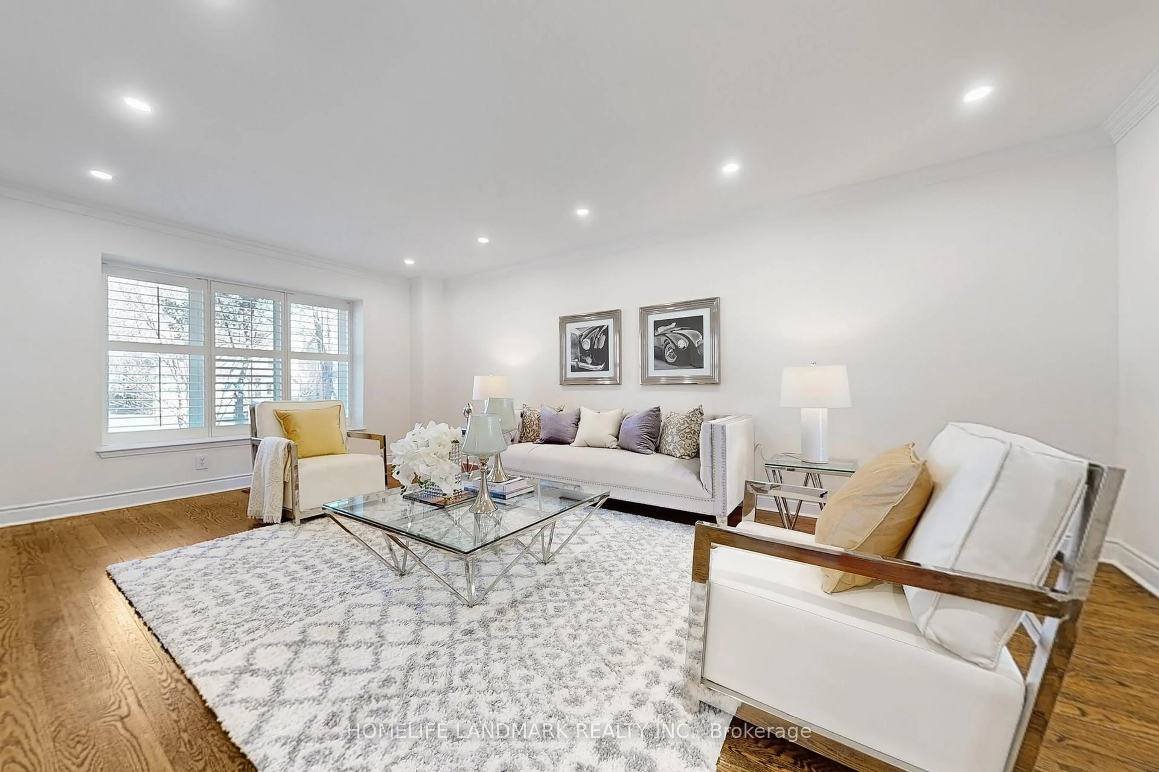 Living room with furniture, unknown for 43 Pennock Cres, Markham Ontario L3R 3M5